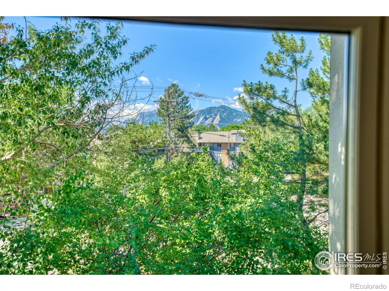 2875 Island Drive, Boulder, CO 80301, 4 Bedrooms Bedrooms, ,4 BathroomsBathrooms,Residential,For Sale,Island,RECIR1013461