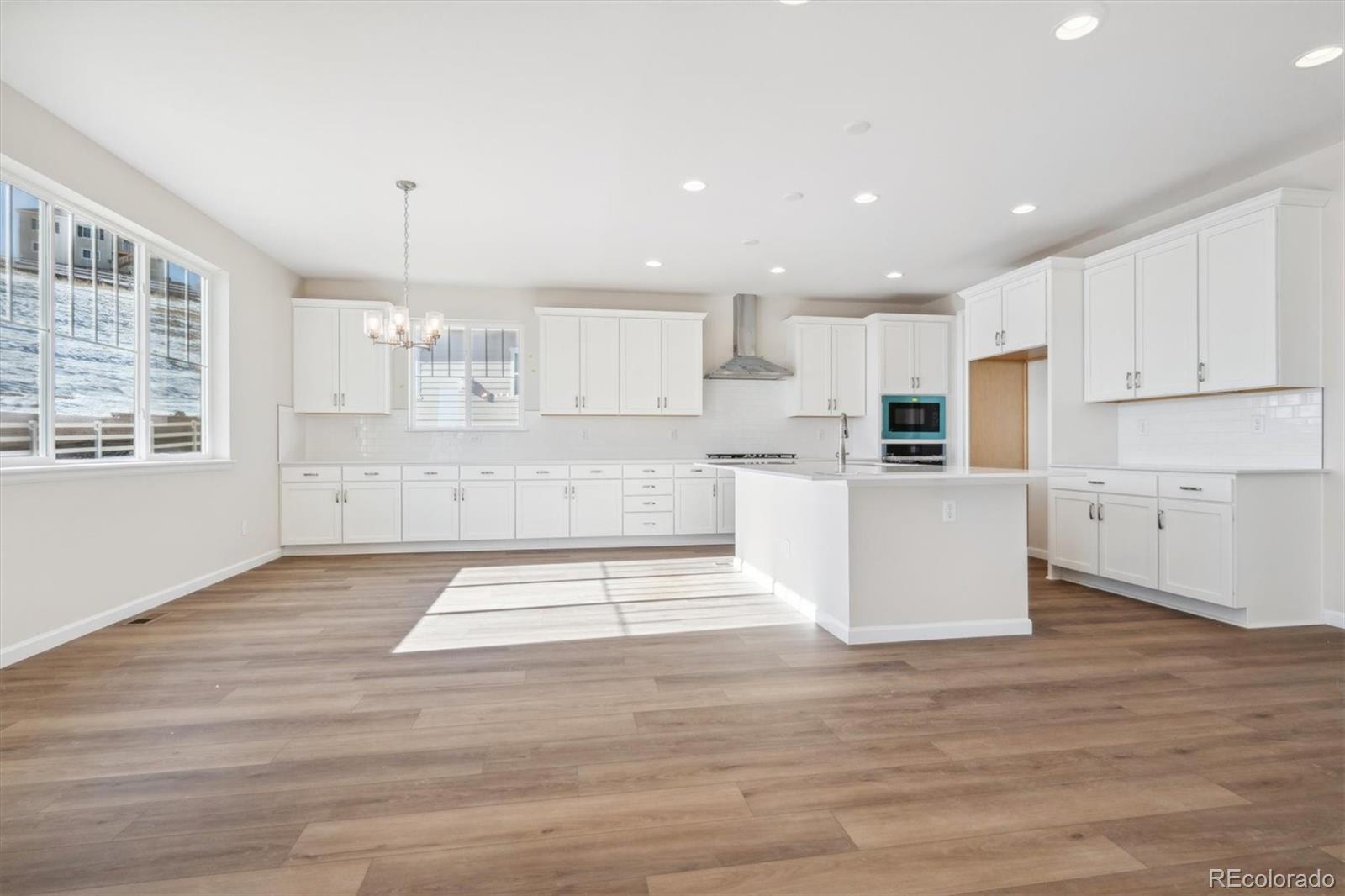 4121 River Oaks Street, Castle Rock, CO 80104, 4 Bedrooms Bedrooms, ,4 BathroomsBathrooms,Residential,For Sale,River Oaks,REC6785554