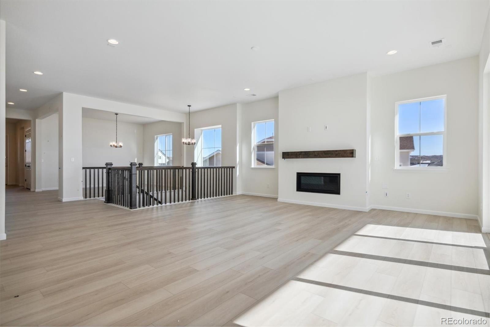 4117 River Oaks Street, Castle Rock, CO 80104, 4 Bedrooms Bedrooms, ,5 BathroomsBathrooms,Residential,For Sale,River Oaks,REC4245057