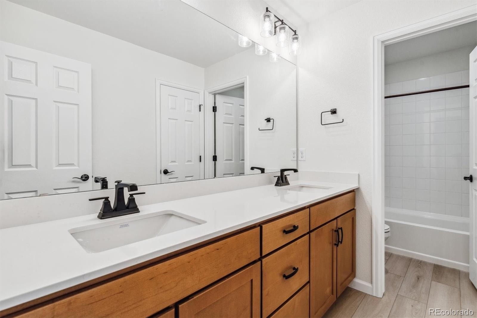 4369 Hickory Oaks Street, Castle Rock, CO 80104, 5 Bedrooms Bedrooms, ,5 BathroomsBathrooms,Residential,For Sale,Hickory Oaks,REC8096115