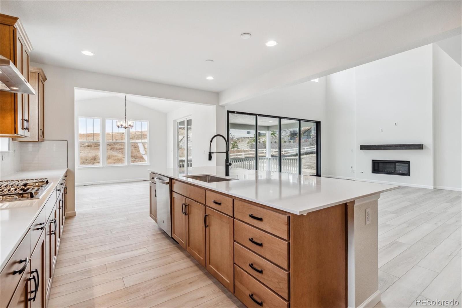 4369 Hickory Oaks Street, Castle Rock, CO 80104, 5 Bedrooms Bedrooms, ,5 BathroomsBathrooms,Residential,For Sale,Hickory Oaks,REC8096115