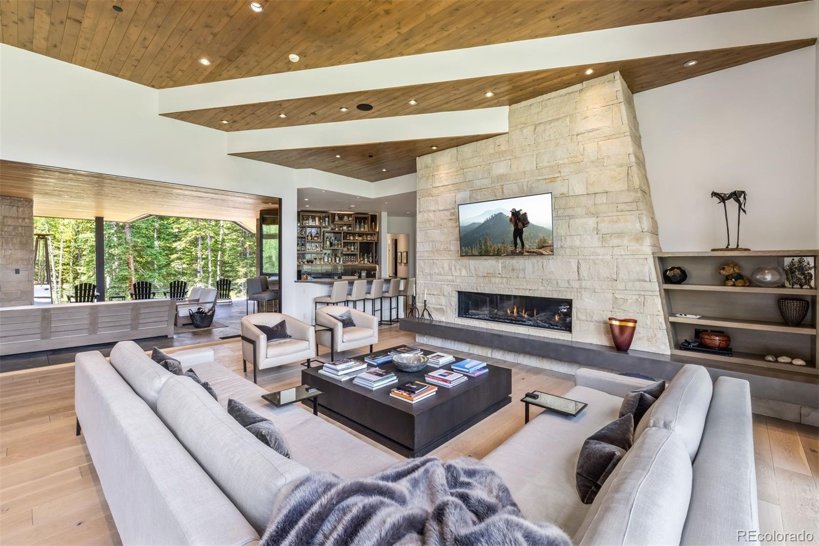 585 Two Cabins Drive, Silverthorne, CO 80498, 6 Bedrooms Bedrooms, ,8 BathroomsBathrooms,Residential,For Sale,Two Cabins,REC9988301