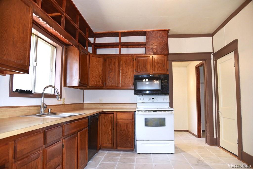 919 Tascosa Street, Trinidad, CO 81082, 3 Bedrooms Bedrooms, ,2 BathroomsBathrooms,Rental,For Rent,Tascosa,REC9017457