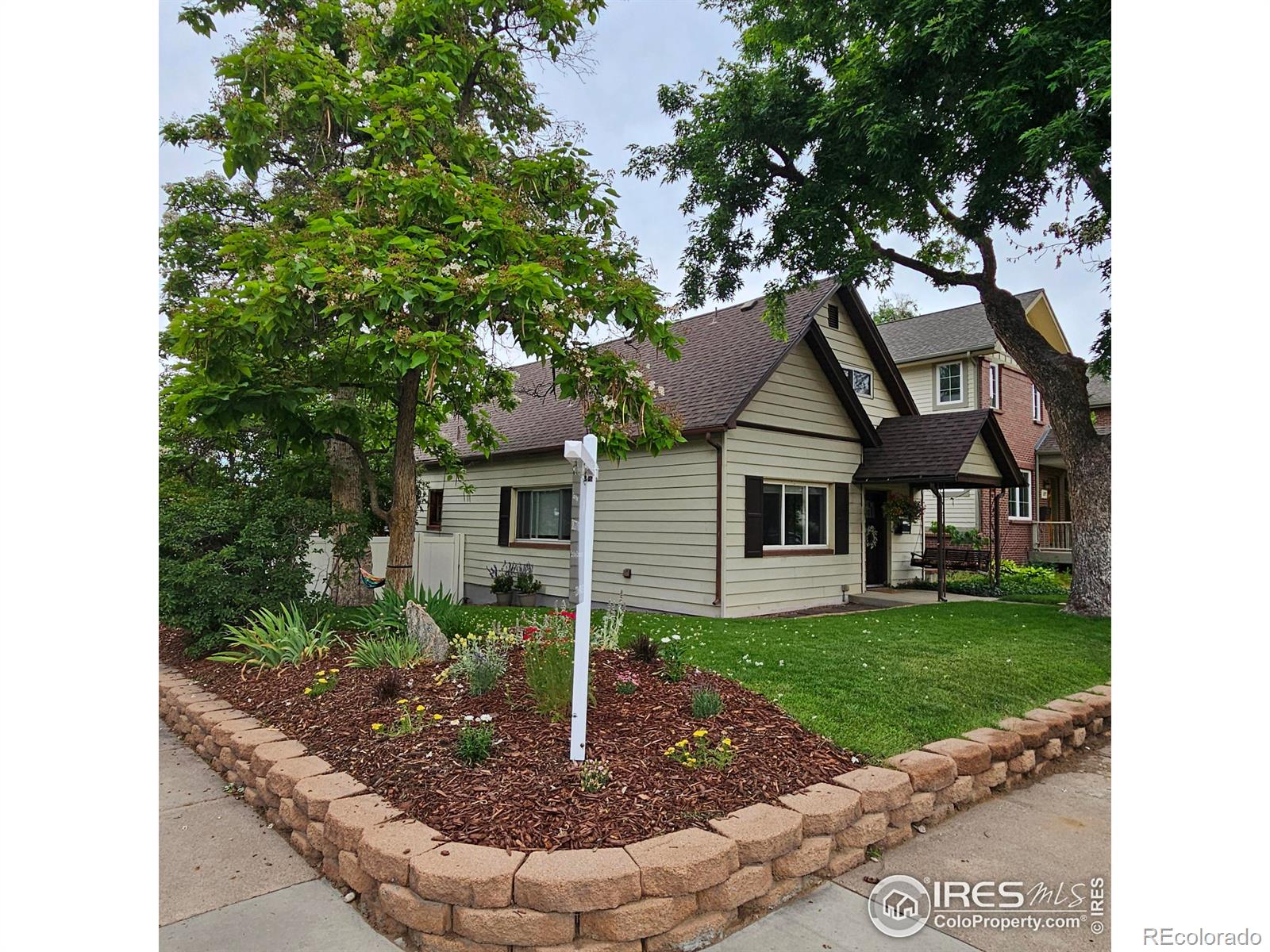 2189 Grant Street, Denver, CO 80210, 4 Bedrooms Bedrooms, ,2 BathroomsBathrooms,Residential,For Sale,Grant,RECIR1013790