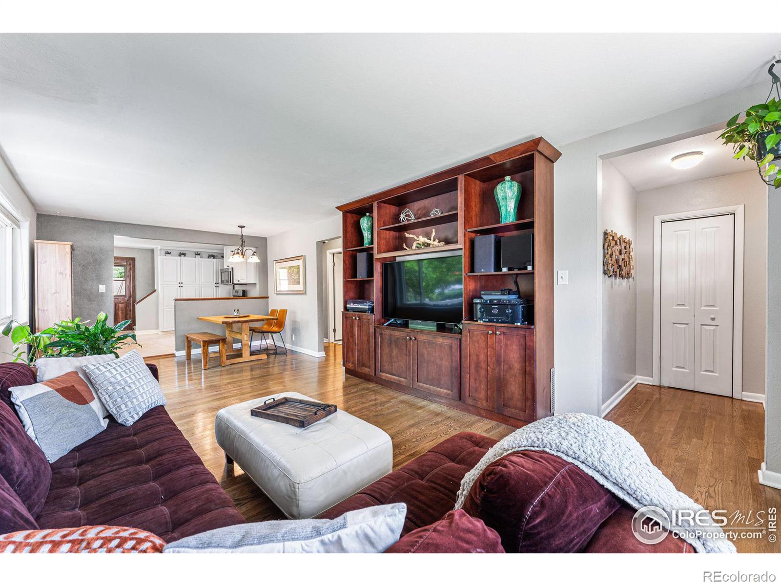 2189 Grant Street, Denver, CO 80210, 4 Bedrooms Bedrooms, ,2 BathroomsBathrooms,Residential,For Sale,Grant,RECIR1013790