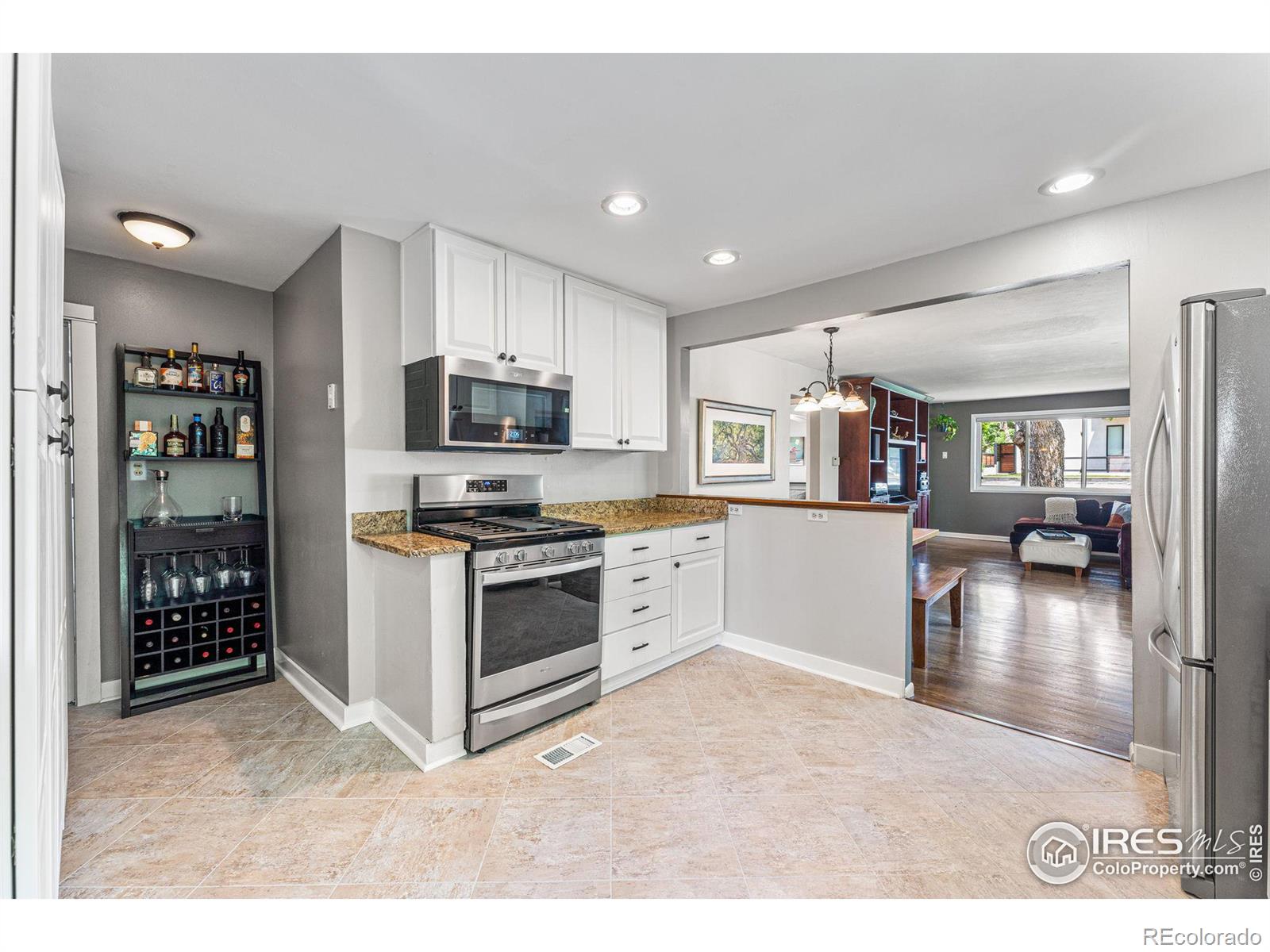 2189 Grant Street, Denver, CO 80210, 4 Bedrooms Bedrooms, ,2 BathroomsBathrooms,Residential,For Sale,Grant,RECIR1013790