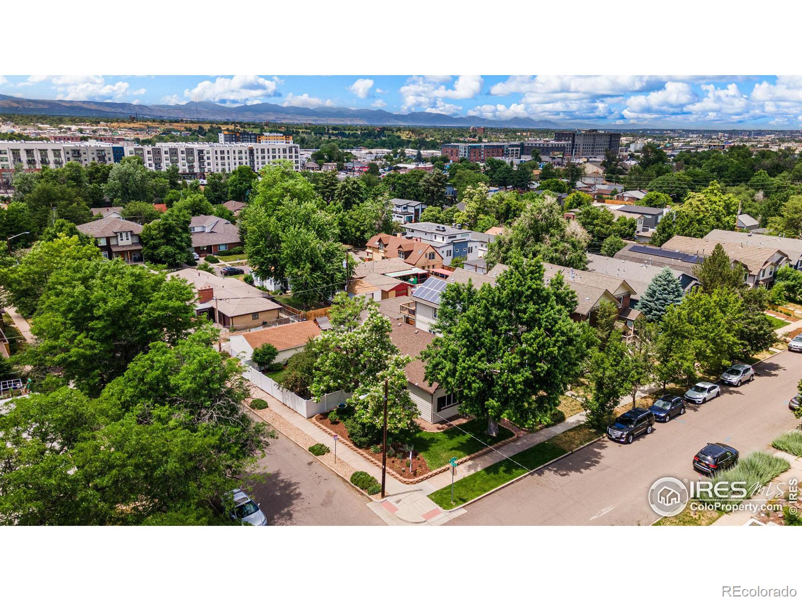 2189 Grant Street, Denver, CO 80210, 4 Bedrooms Bedrooms, ,2 BathroomsBathrooms,Residential,For Sale,Grant,RECIR1013790
