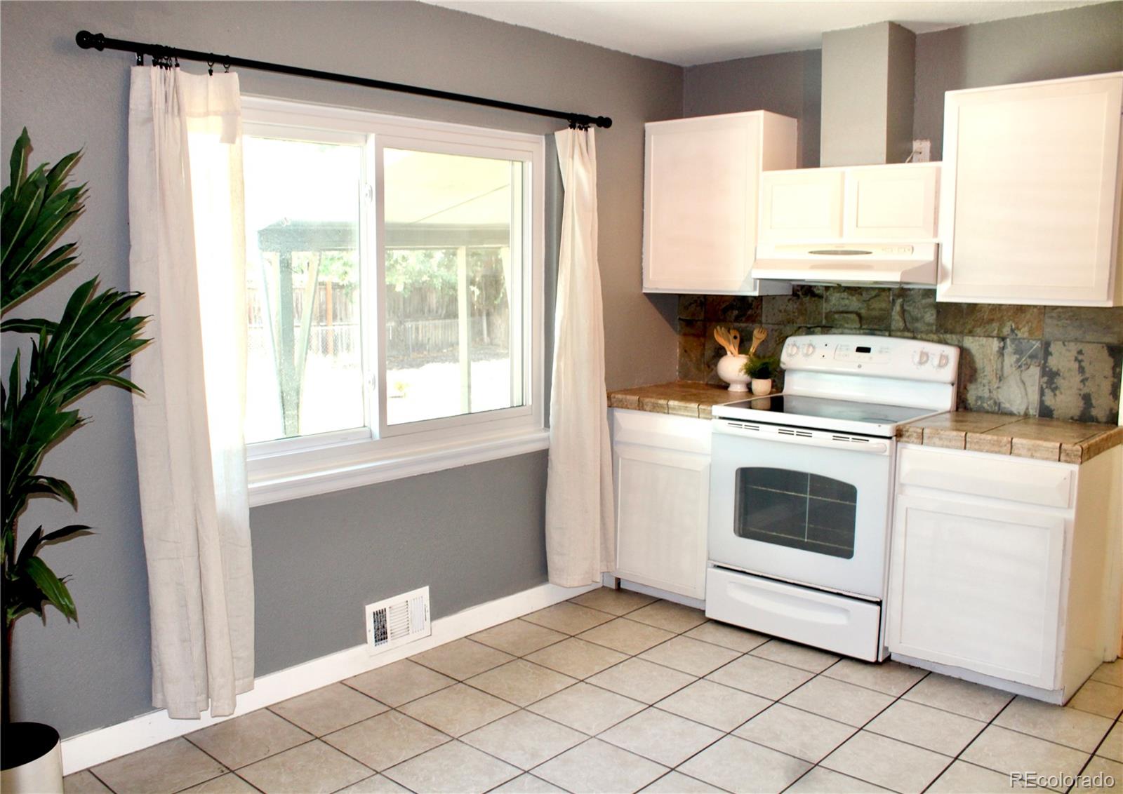 2590 S Birch Street, Denver, CO 80222, 4 Bedrooms Bedrooms, ,3 BathroomsBathrooms,Residential,For Sale,Birch,REC2836391