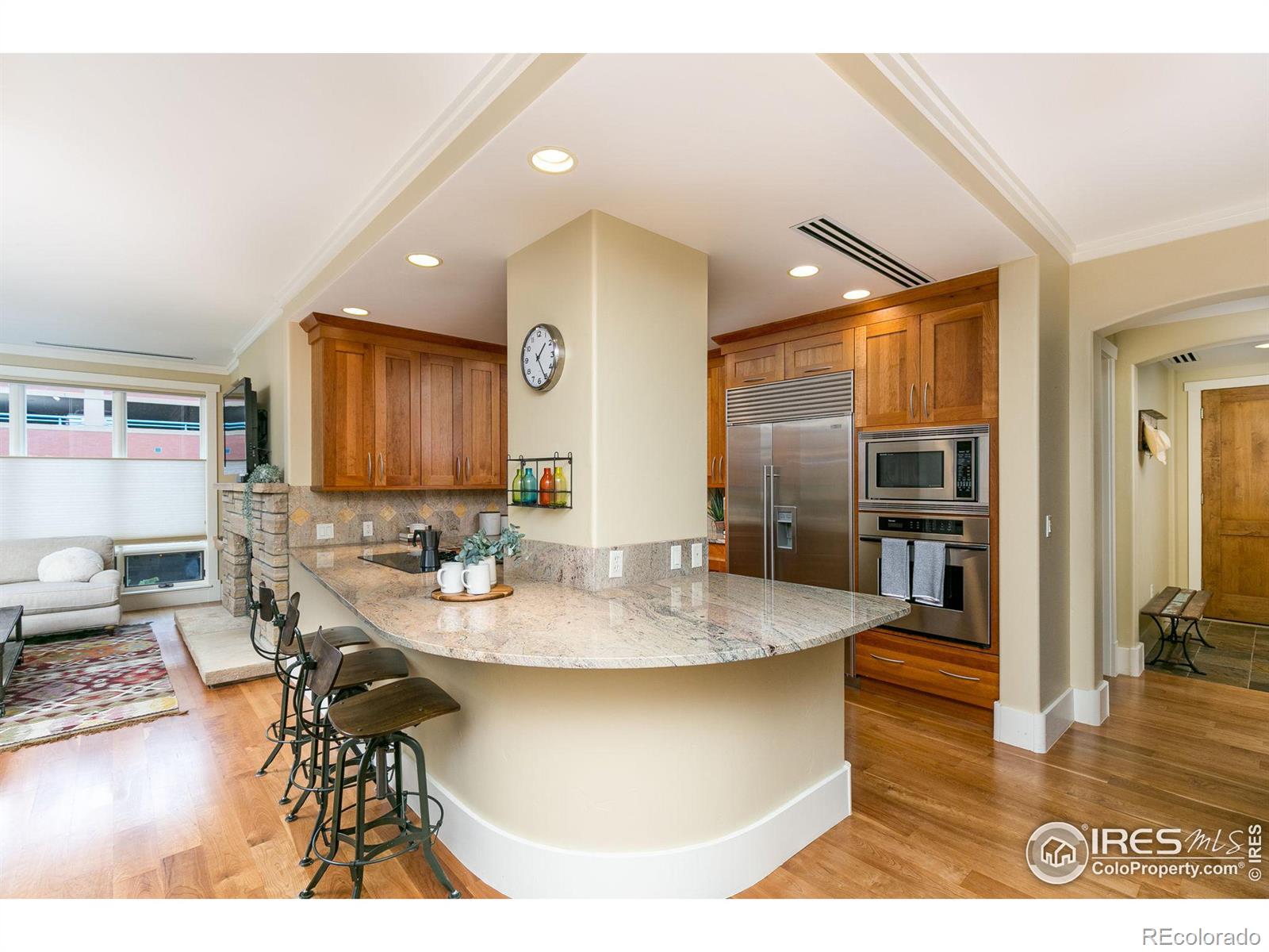 1301 Canyon Boulevard #207, Boulder, CO 80302, 2 Bedrooms Bedrooms, ,2 BathroomsBathrooms,Residential,For Sale,Canyon,RECIR1013892