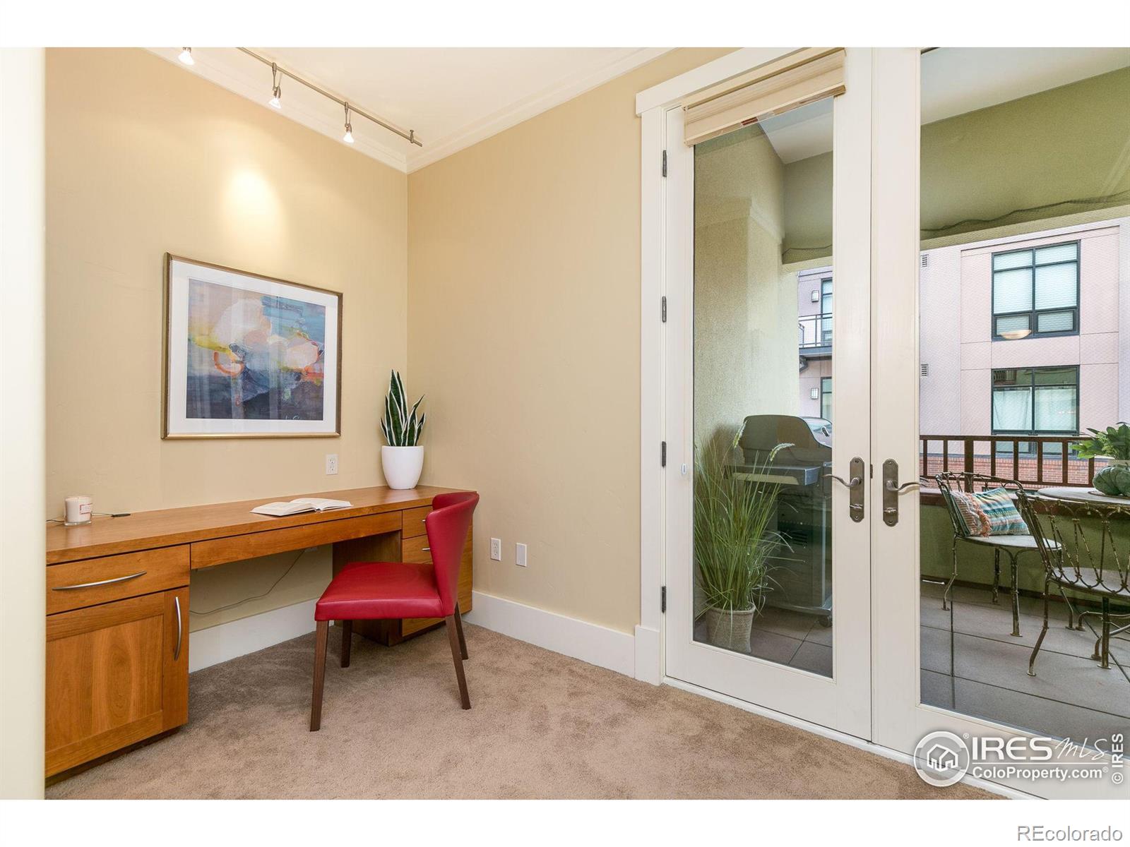 1301 Canyon Boulevard #207, Boulder, CO 80302, 2 Bedrooms Bedrooms, ,2 BathroomsBathrooms,Residential,For Sale,Canyon,RECIR1013892