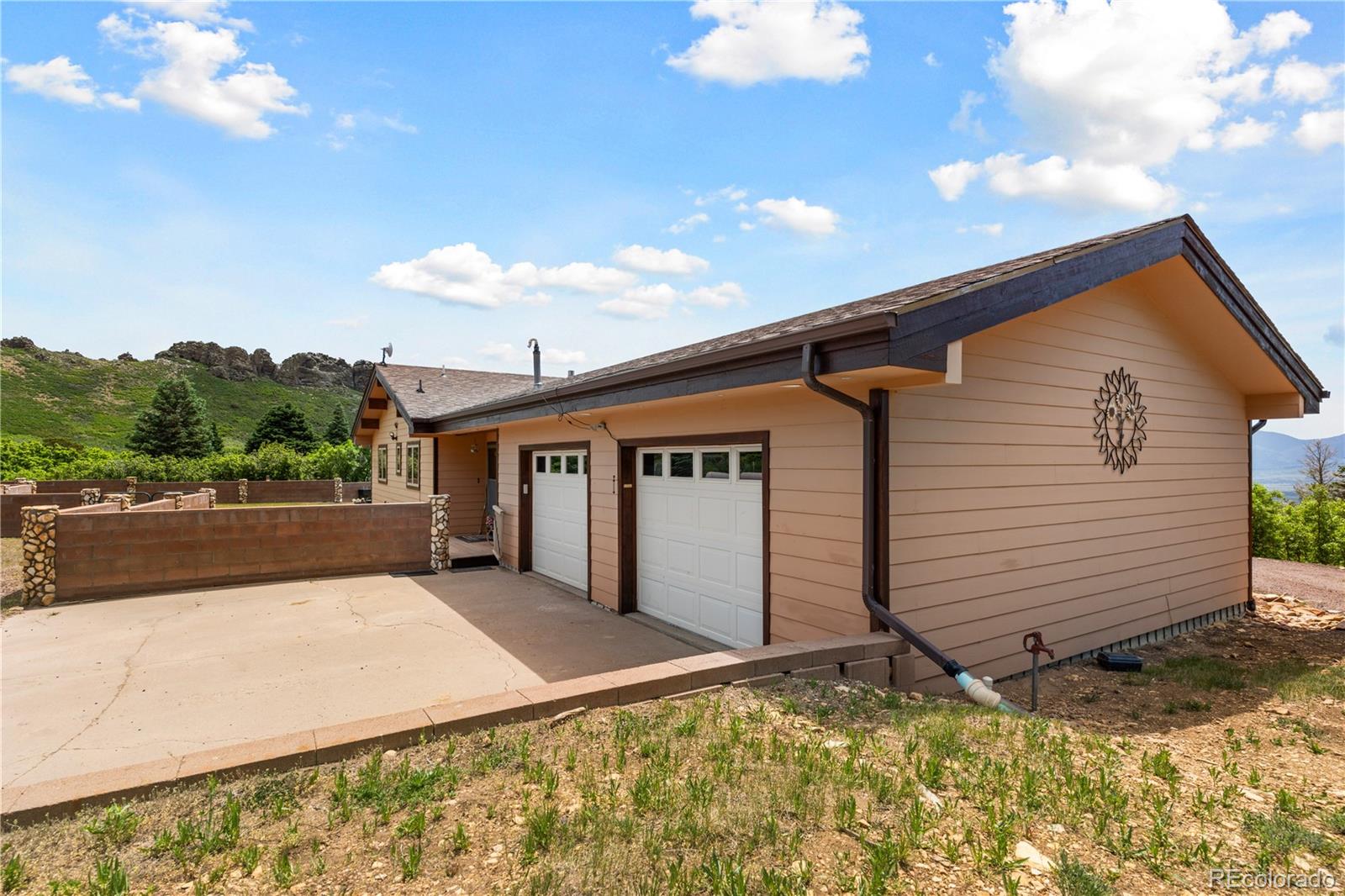 6852 Hwy 160, La Veta, CO 81055, 3 Bedrooms Bedrooms, ,2 BathroomsBathrooms,Residential,For Sale,Hwy 160,REC7499437