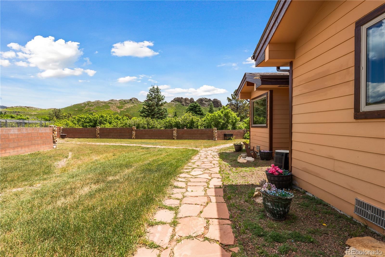6852 Hwy 160, La Veta, CO 81055, 3 Bedrooms Bedrooms, ,2 BathroomsBathrooms,Residential,For Sale,Hwy 160,REC7499437