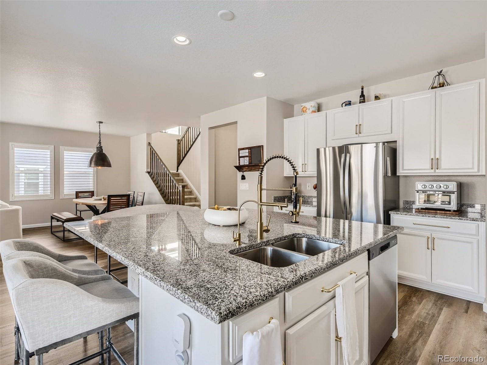 Restricted Address, 4 Bedrooms Bedrooms, ,4 BathroomsBathrooms,Residential,For Sale,Fraser River,REC7009954