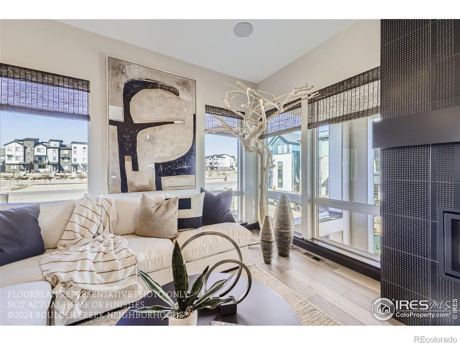 16599 Peak Way, Broomfield, CO 80023, 5 Bedrooms Bedrooms, ,5 BathroomsBathrooms,Residential,For Sale,Peak,RECIR1013999