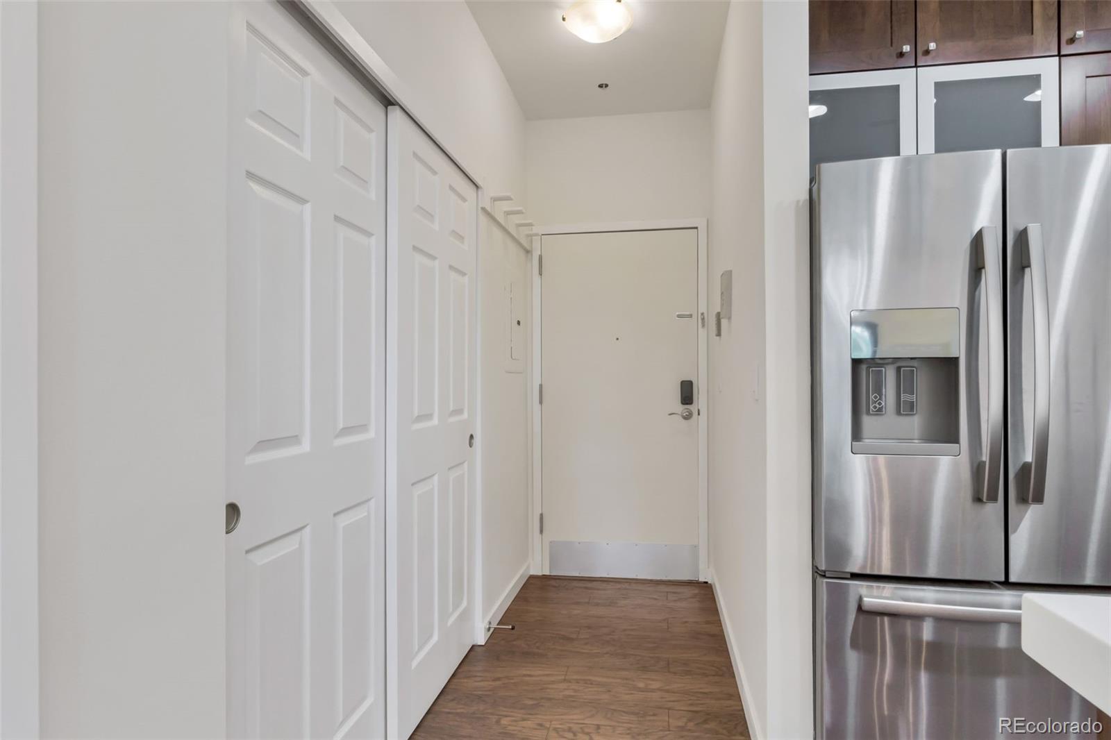 1000 1st Avenue #405, Denver, CO 80218, 2 Bedrooms Bedrooms, ,1 BathroomBathrooms,Residential,For Sale,PARKSIDE ON CHERRY CREEK,1st,REC3998892
