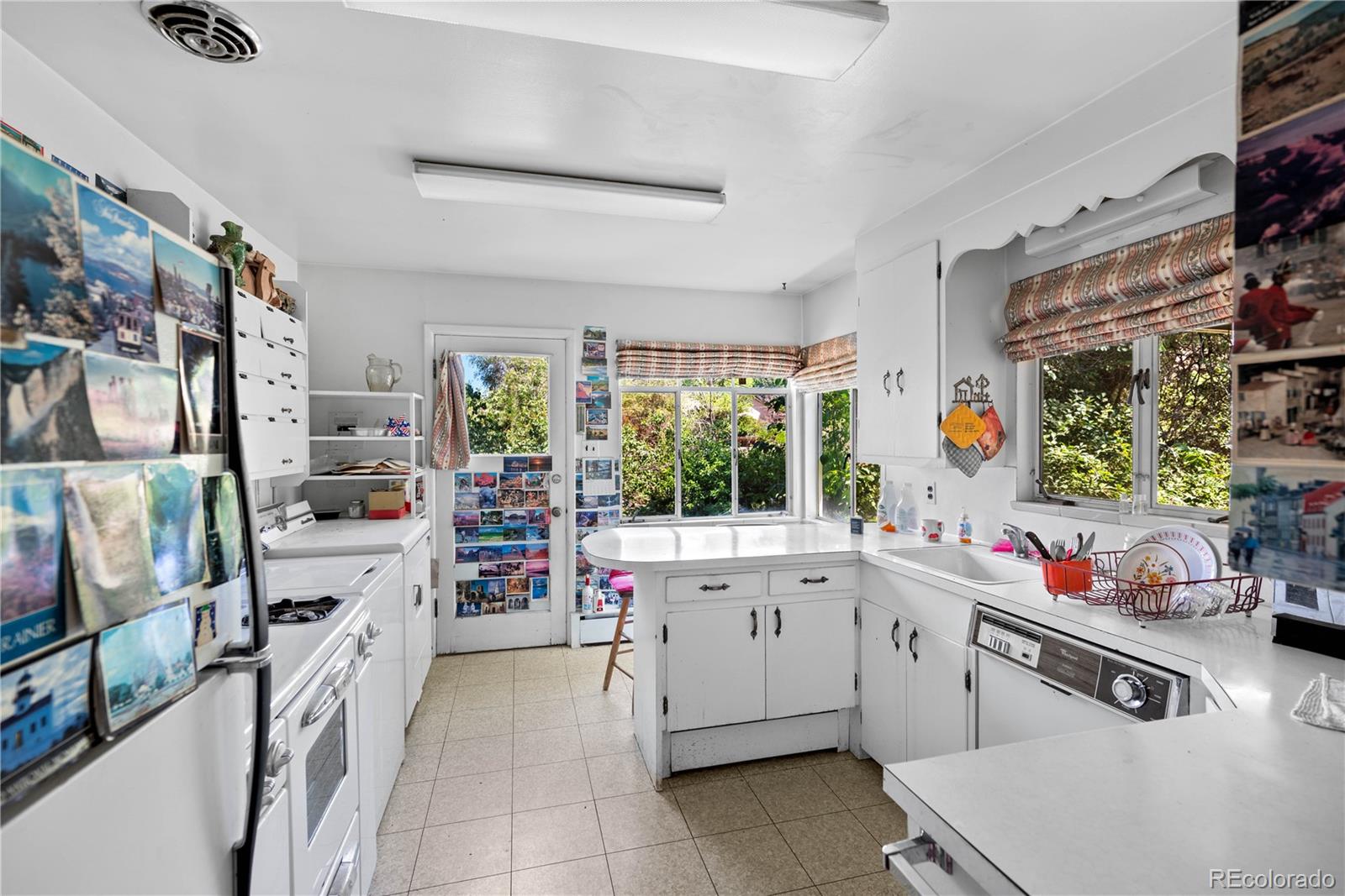 6685 Exposition Avenue, Denver, CO 80224, 4 Bedrooms Bedrooms, ,1 BathroomBathrooms,Residential,For Sale,Exposition,REC3698319