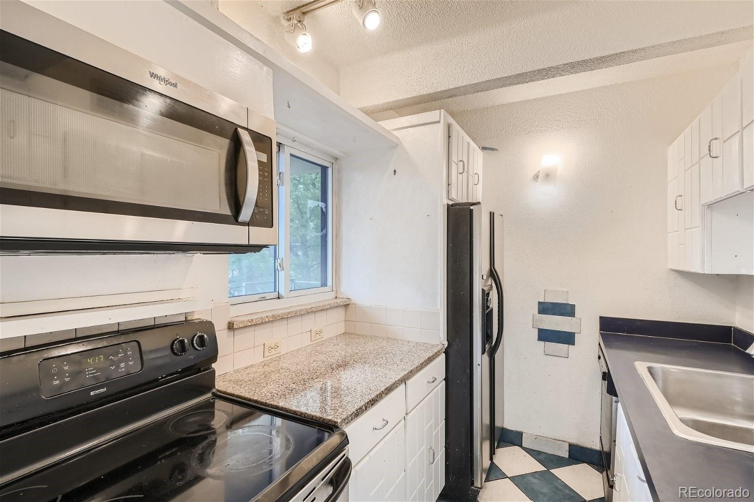 1175 Vine Street #207, Denver, CO 80206, 2 Bedrooms Bedrooms, ,2 BathroomsBathrooms,Residential,For Sale,Parkville Condos,Vine,REC5005741