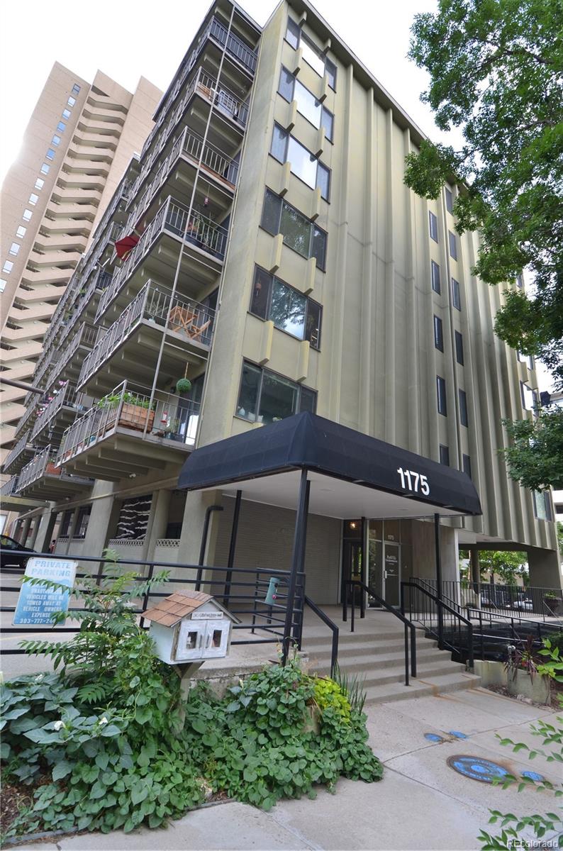 1175 Vine Street #207, Denver, CO 80206, 2 Bedrooms Bedrooms, ,2 BathroomsBathrooms,Residential,For Sale,Parkville Condos,Vine,REC5005741