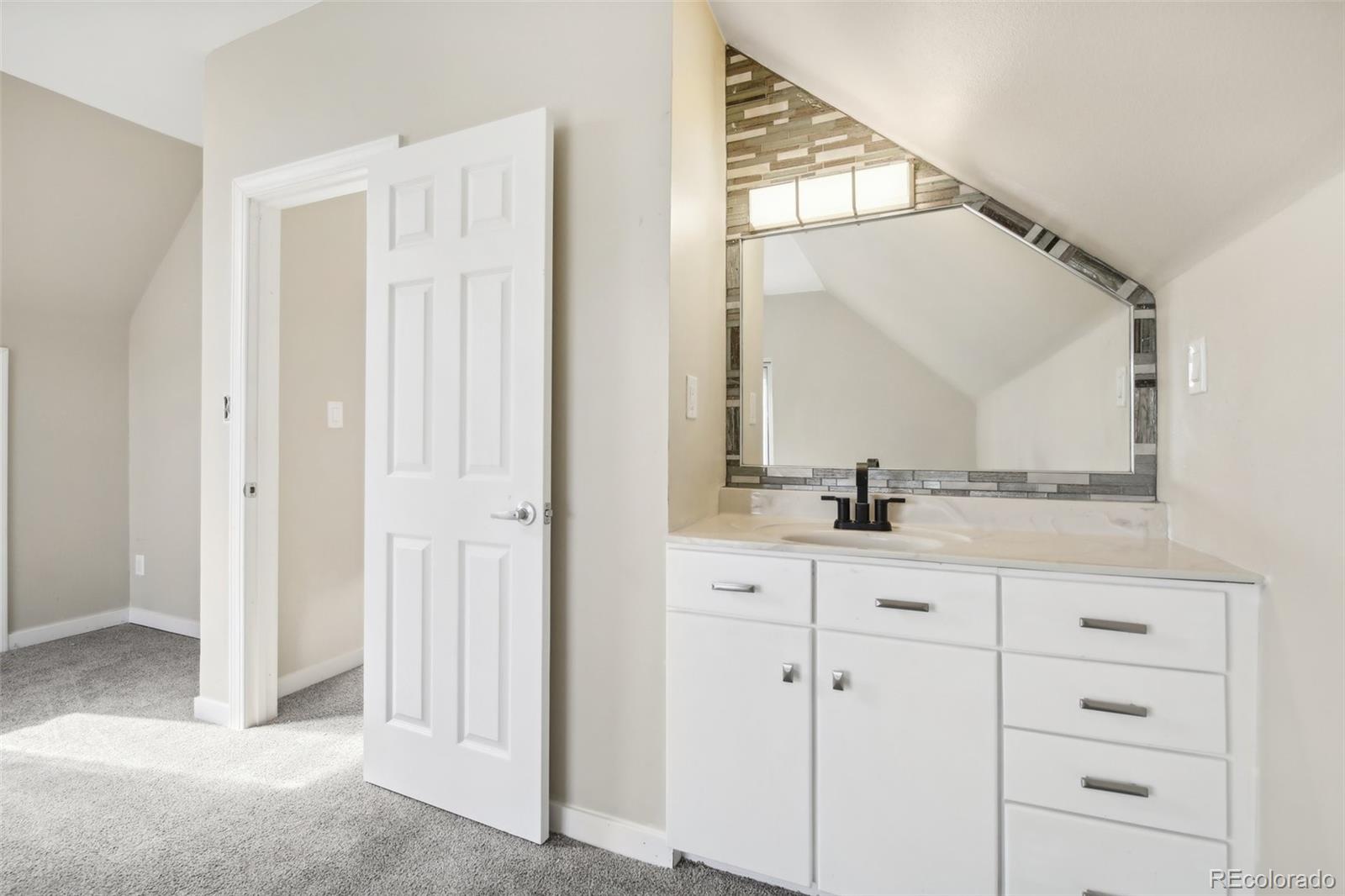 13368 Hedi Road, Woodland Park, CO 80863, 5 Bedrooms Bedrooms, ,3 BathroomsBathrooms,Residential,For Sale,Hedi,REC6791452