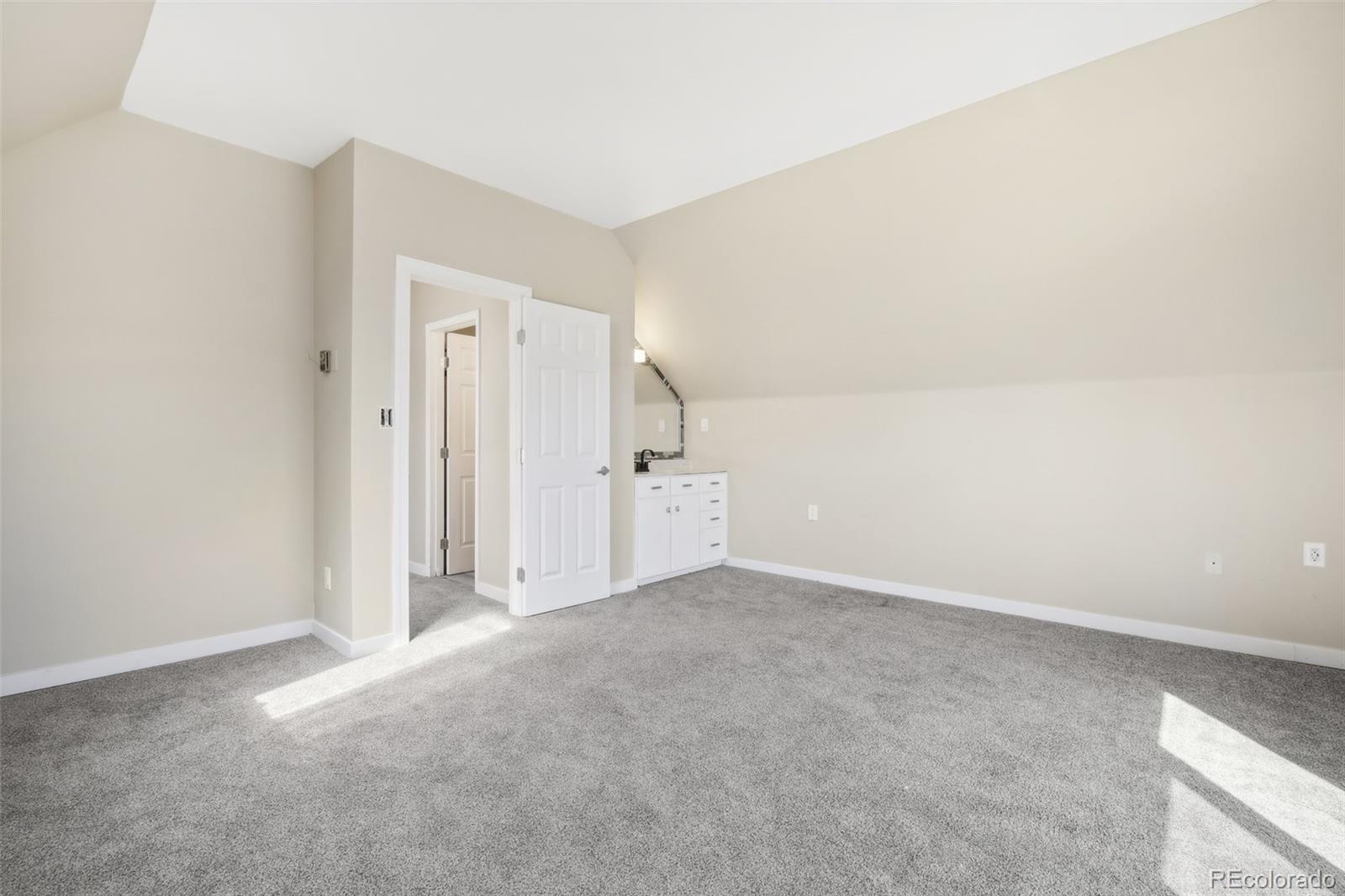 13368 Hedi Road, Woodland Park, CO 80863, 5 Bedrooms Bedrooms, ,3 BathroomsBathrooms,Residential,For Sale,Hedi,REC6791452