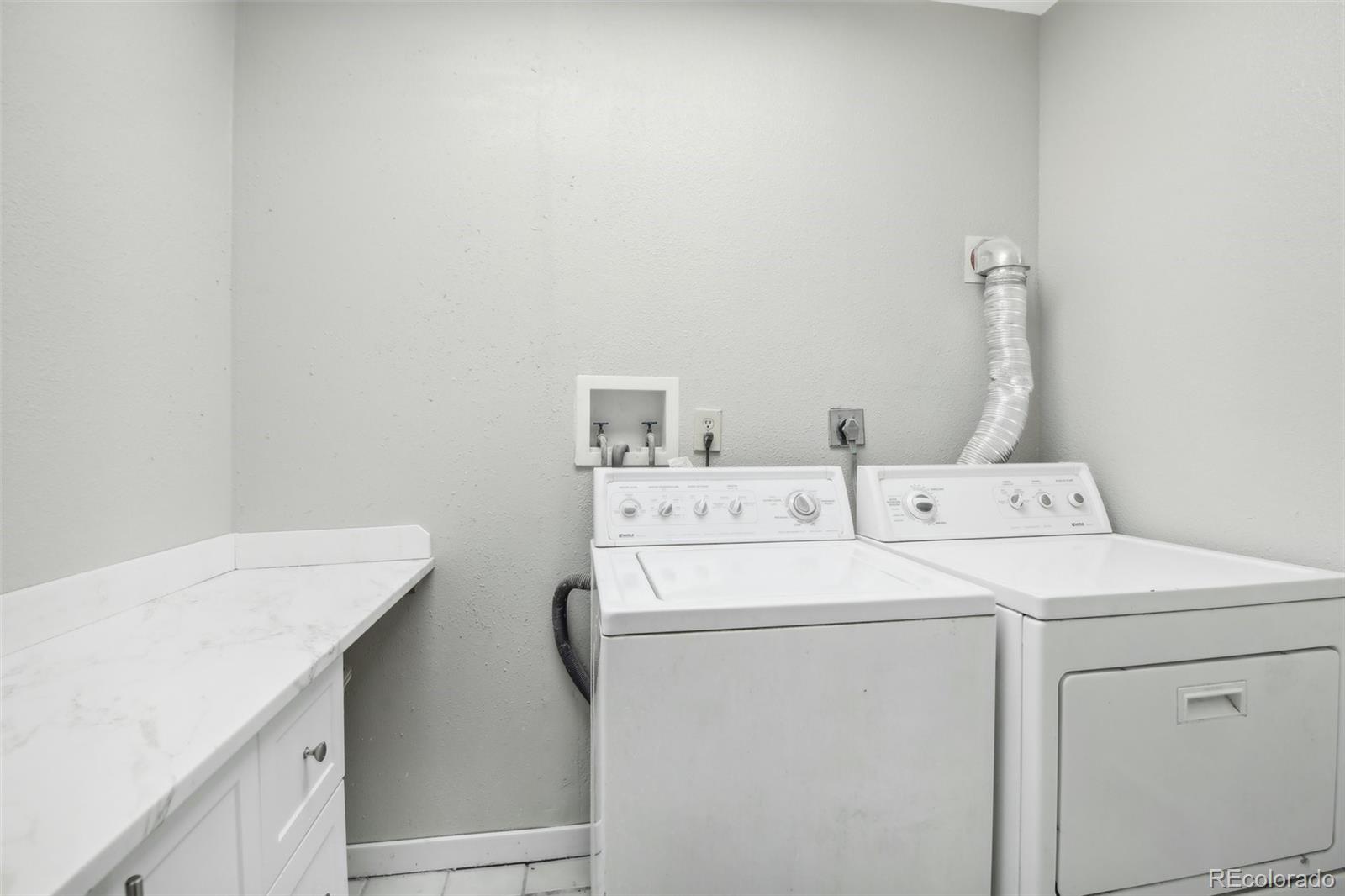 13368 Hedi Road, Woodland Park, CO 80863, 5 Bedrooms Bedrooms, ,3 BathroomsBathrooms,Residential,For Sale,Hedi,REC6791452