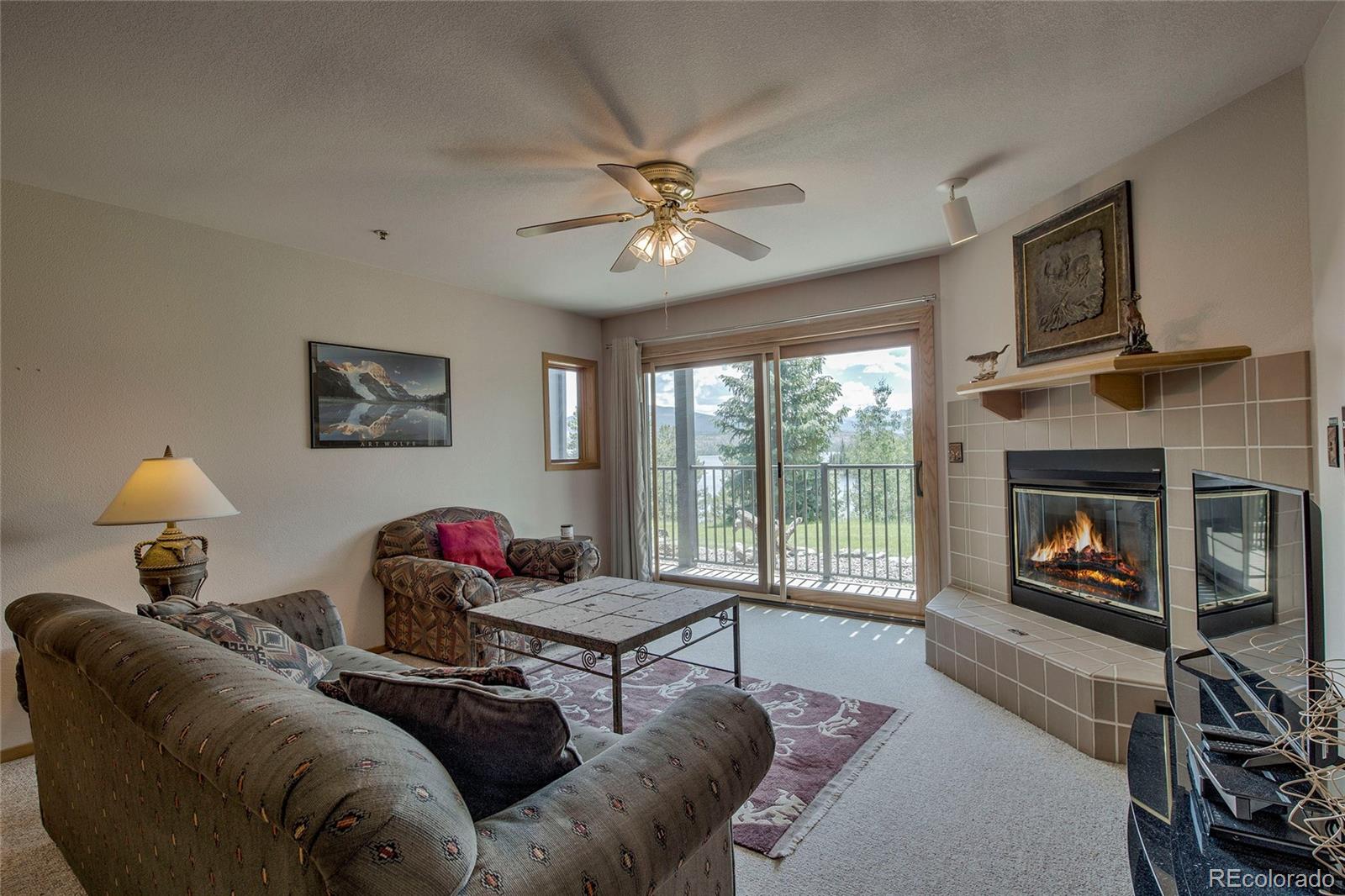 Restricted Address, 2 Bedrooms Bedrooms, ,2 BathroomsBathrooms,Residential,For Sale,Lake Forest Condos,Lakeview,REC2694155