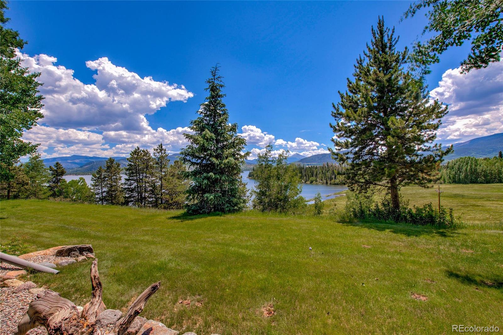 Restricted Address, 2 Bedrooms Bedrooms, ,2 BathroomsBathrooms,Residential,For Sale,Lake Forest Condos,Lakeview,REC2694155