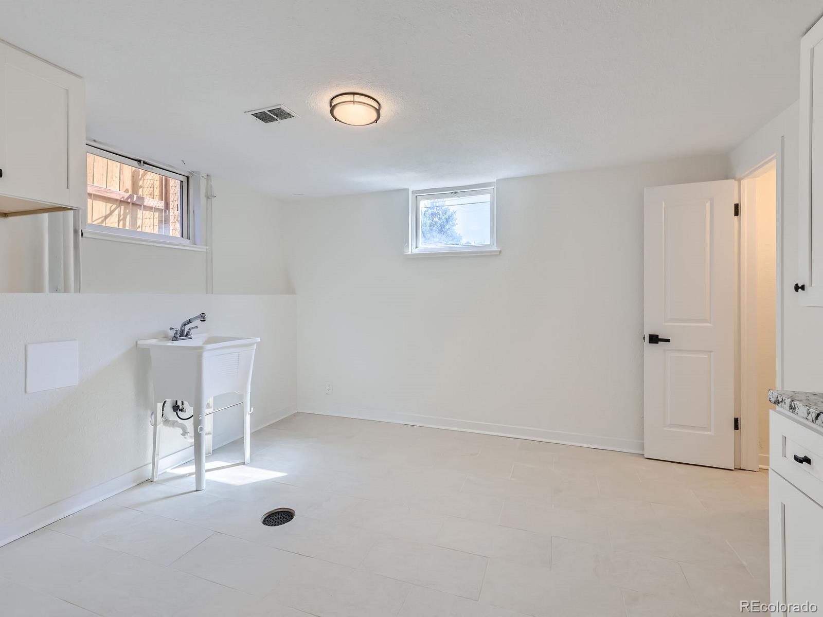 3612 Forest Street, Denver, CO 80207, 4 Bedrooms Bedrooms, ,2 BathroomsBathrooms,Residential,For Sale,Forest,REC3729135