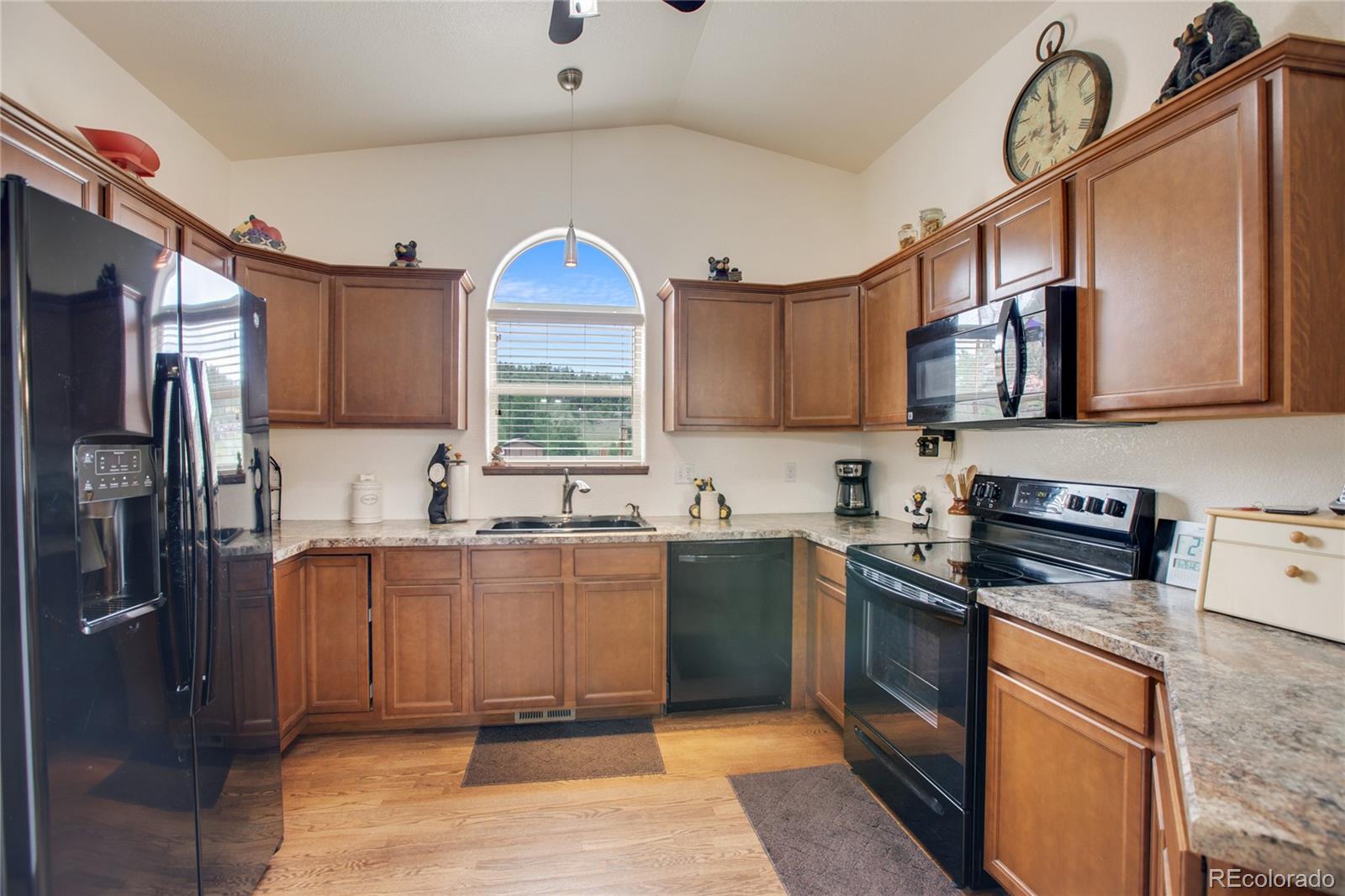 35 Cree Path, Lake George, CO 80827, 2 Bedrooms Bedrooms, ,2 BathroomsBathrooms,Residential,For Sale,Cree,REC3477630