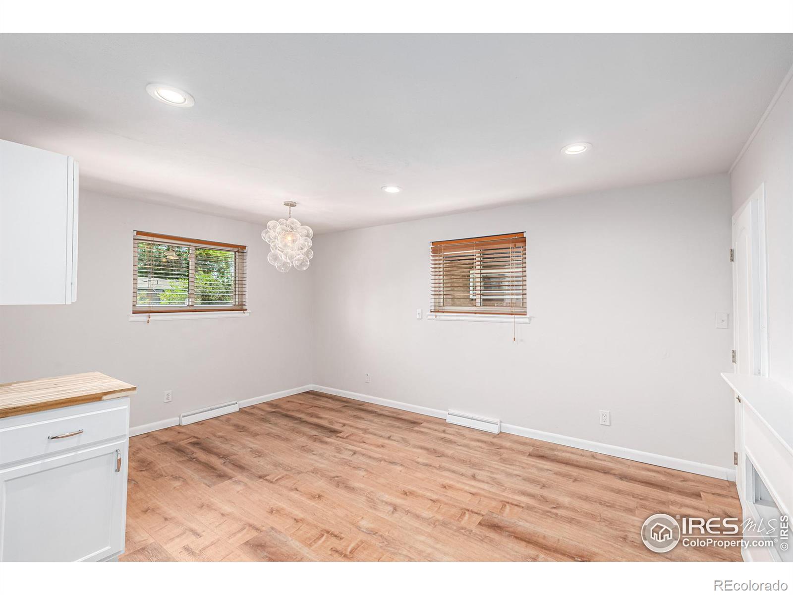 255 Coral Way, Broomfield, CO 80020, 4 Bedrooms Bedrooms, ,3 BathroomsBathrooms,Residential,For Sale,Coral,RECIR1014305