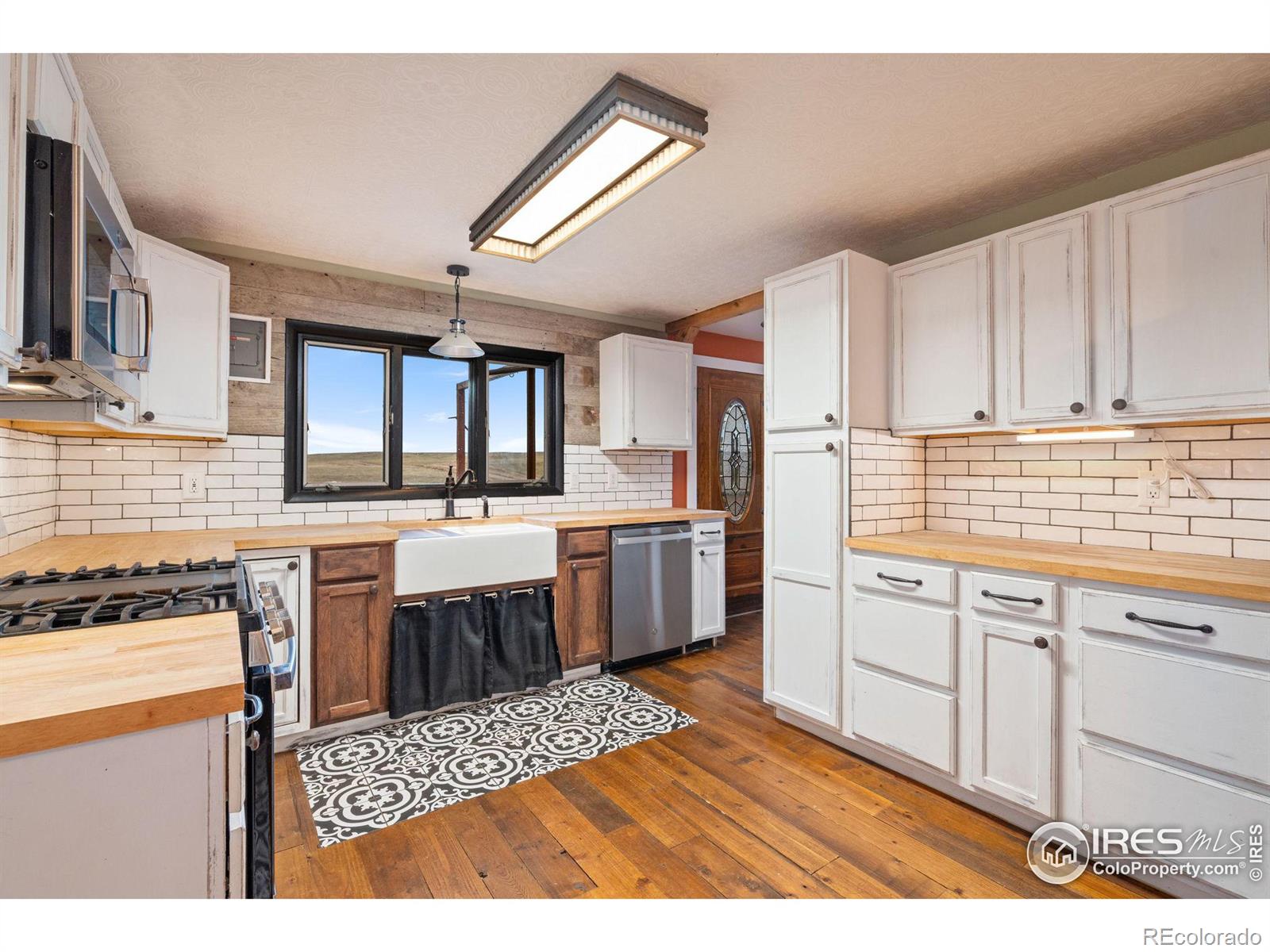 58114 County Road 15, Carr, CO 80612, 2 Bedrooms Bedrooms, ,2 BathroomsBathrooms,Residential,For Sale,County Road 15,RECIR1014366