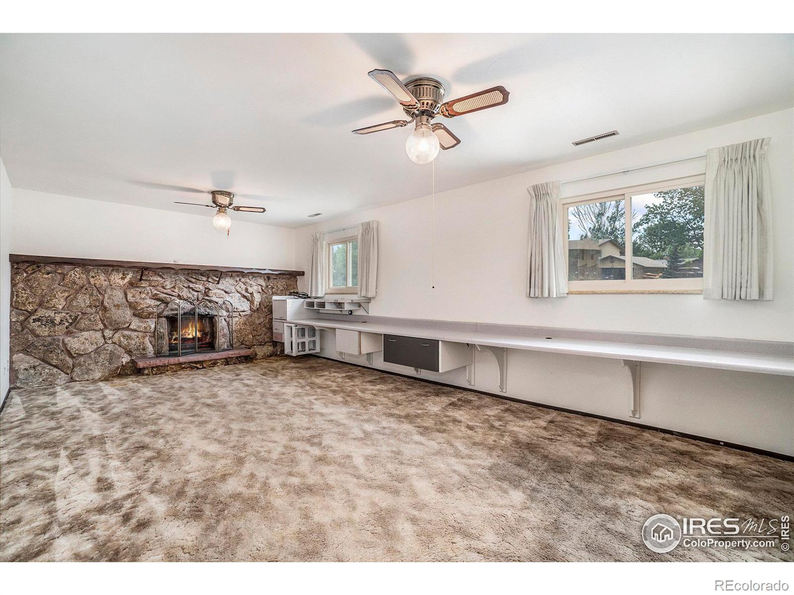 833 E 23rd Street, Loveland, CO 80538, 4 Bedrooms Bedrooms, ,3 BathroomsBathrooms,Residential,For Sale,23rd,RECIR1014501