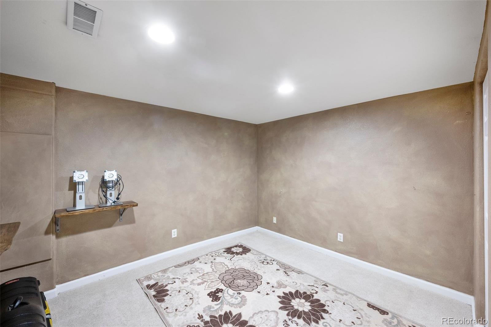 15525 Flowerhill Circle, Parker, CO 80134, 5 Bedrooms Bedrooms, ,4 BathroomsBathrooms,Residential,For Sale,Flowerhill,REC9989346