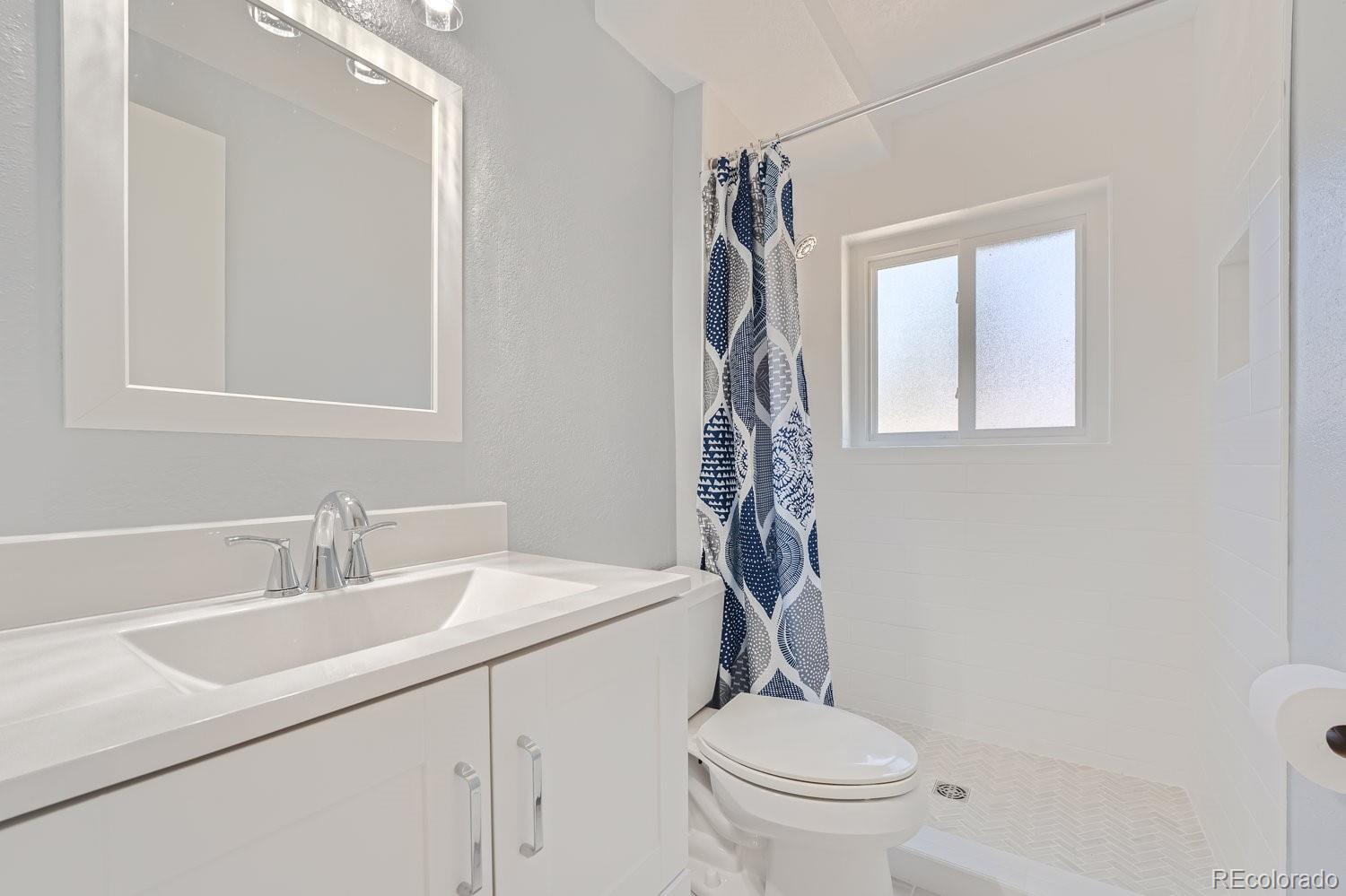 6977 Otis Street, Arvada, CO 80003, 4 Bedrooms Bedrooms, ,2 BathroomsBathrooms,Residential,For Sale,Otis,REC8138025