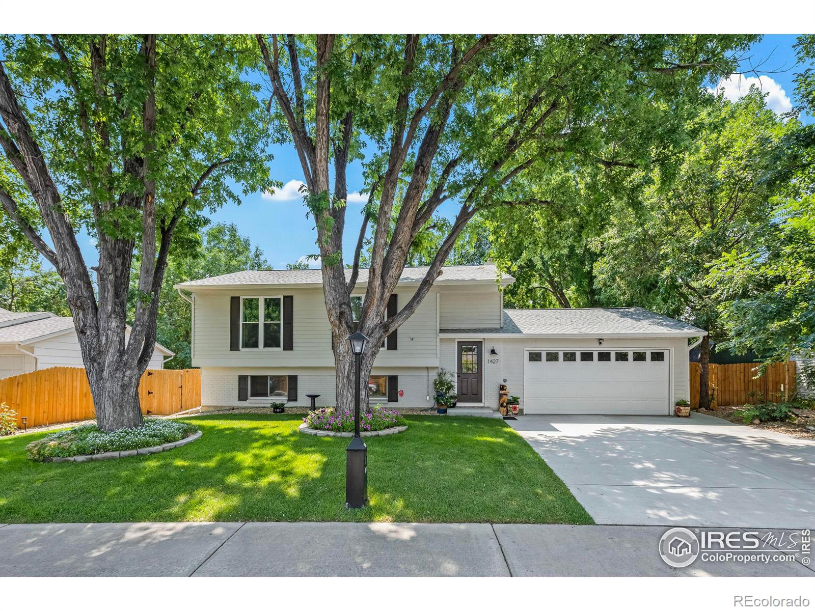 1427 24th Avenue, Longmont, CO 80501, 4 Bedrooms Bedrooms, ,2 BathroomsBathrooms,Residential,For Sale,24th,RECIR1014678
