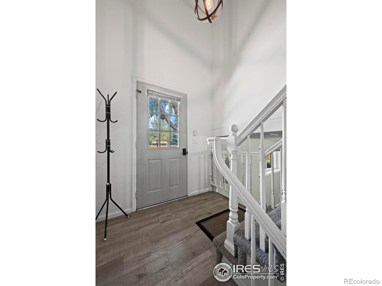 1427 24th Avenue, Longmont, CO 80501, 4 Bedrooms Bedrooms, ,2 BathroomsBathrooms,Residential,For Sale,24th,RECIR1014678