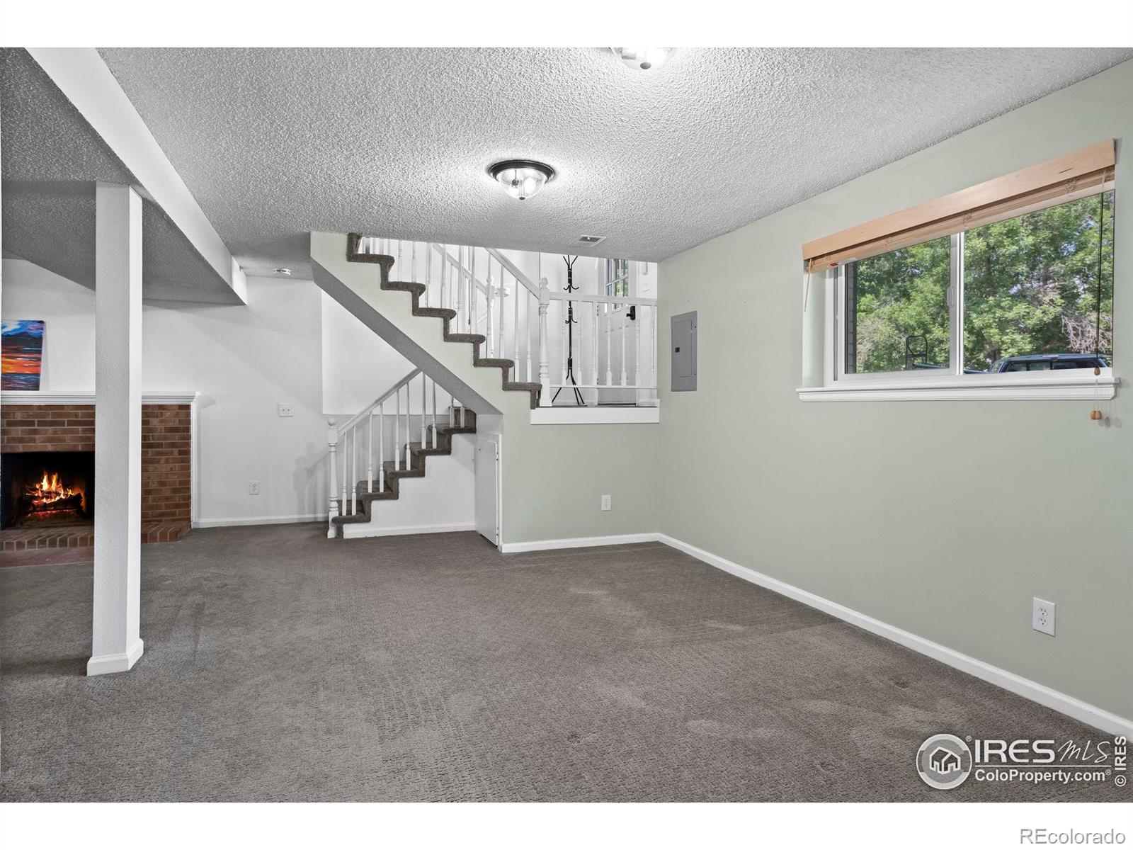 1427 24th Avenue, Longmont, CO 80501, 4 Bedrooms Bedrooms, ,2 BathroomsBathrooms,Residential,For Sale,24th,RECIR1014678