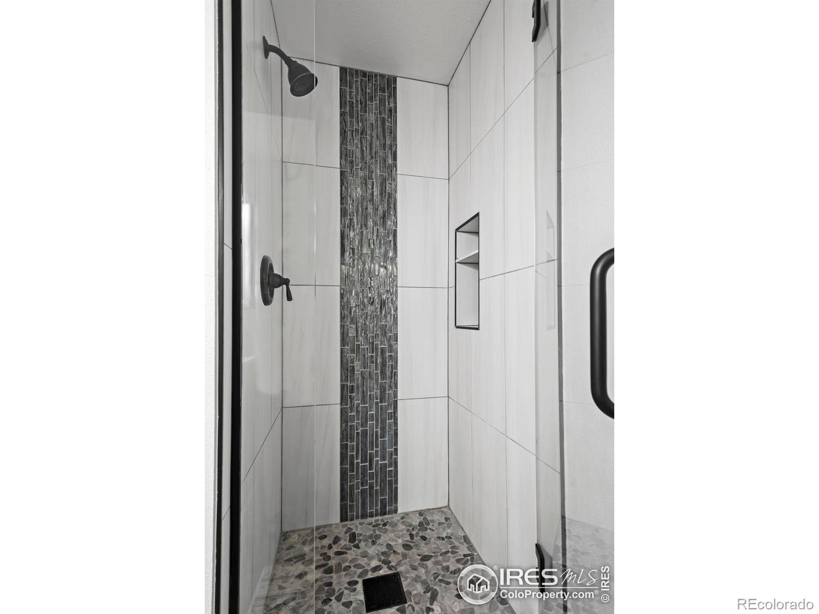 1427 24th Avenue, Longmont, CO 80501, 4 Bedrooms Bedrooms, ,2 BathroomsBathrooms,Residential,For Sale,24th,RECIR1014678