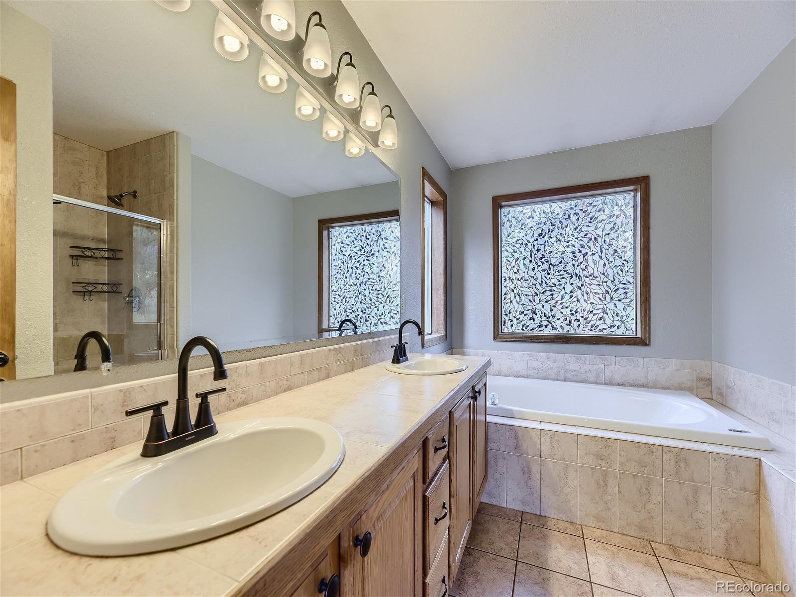 127 Pine Drive, Bailey, CO 80421, 3 Bedrooms Bedrooms, ,2 BathroomsBathrooms,Residential,For Sale,Pine,REC9955687