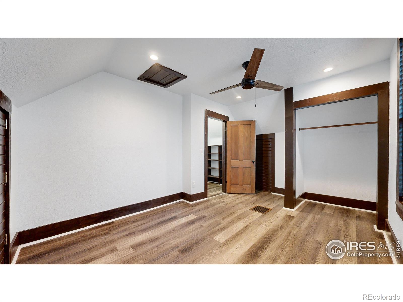 9571 Gray Avenue, Carr, CO 80612, 4 Bedrooms Bedrooms, ,1 BathroomBathrooms,Residential,For Sale,Gray,RECIR1014848