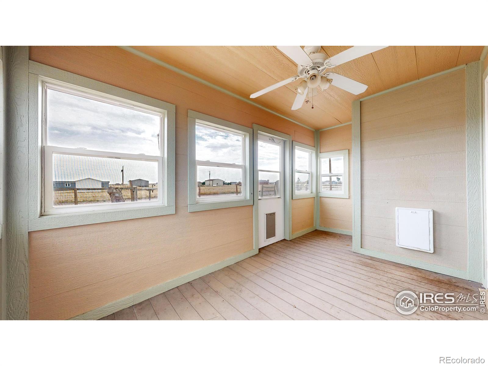 9571 Gray Avenue, Carr, CO 80612, 4 Bedrooms Bedrooms, ,1 BathroomBathrooms,Residential,For Sale,Gray,RECIR1014848