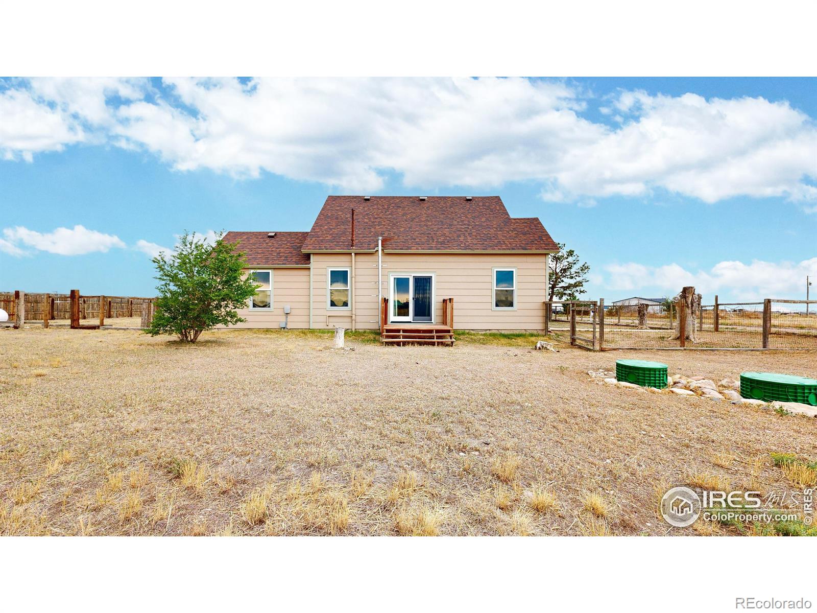 9571 Gray Avenue, Carr, CO 80612, 4 Bedrooms Bedrooms, ,1 BathroomBathrooms,Residential,For Sale,Gray,RECIR1014848