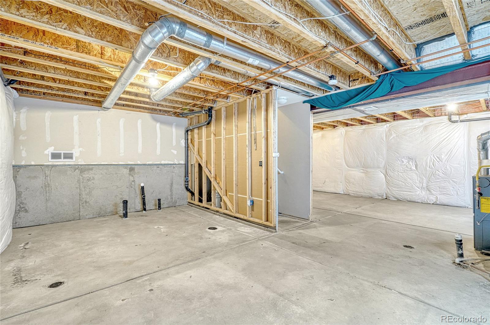 13033 Quince Court, Thornton, CO 80602, 5 Bedrooms Bedrooms, ,3 BathroomsBathrooms,Residential,For Sale,Quince,REC9448821