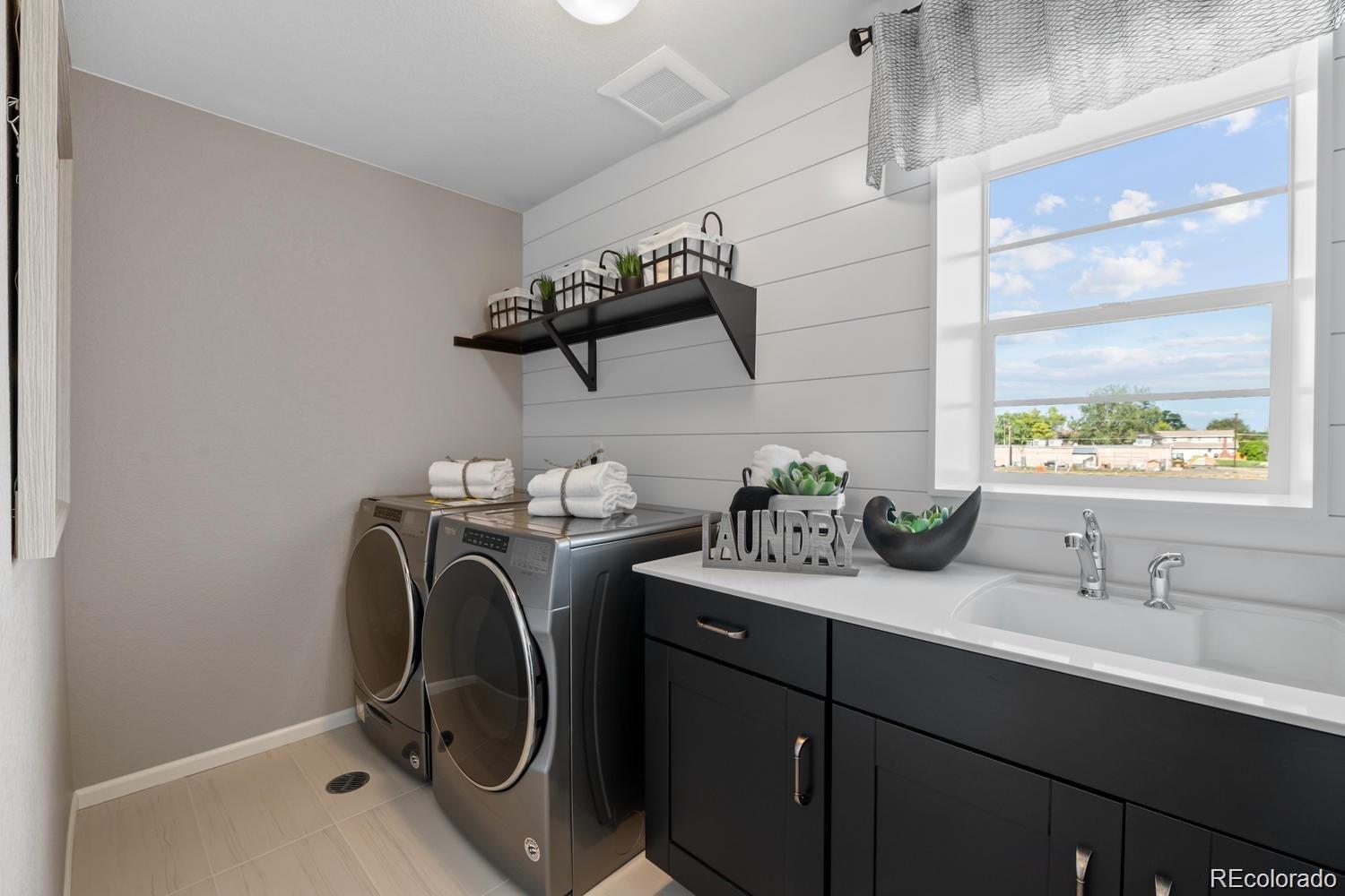 8821 Meade Street, Westminster, CO 80031, 3 Bedrooms Bedrooms, ,4 BathroomsBathrooms,Residential,For Sale,Meade,REC6722073