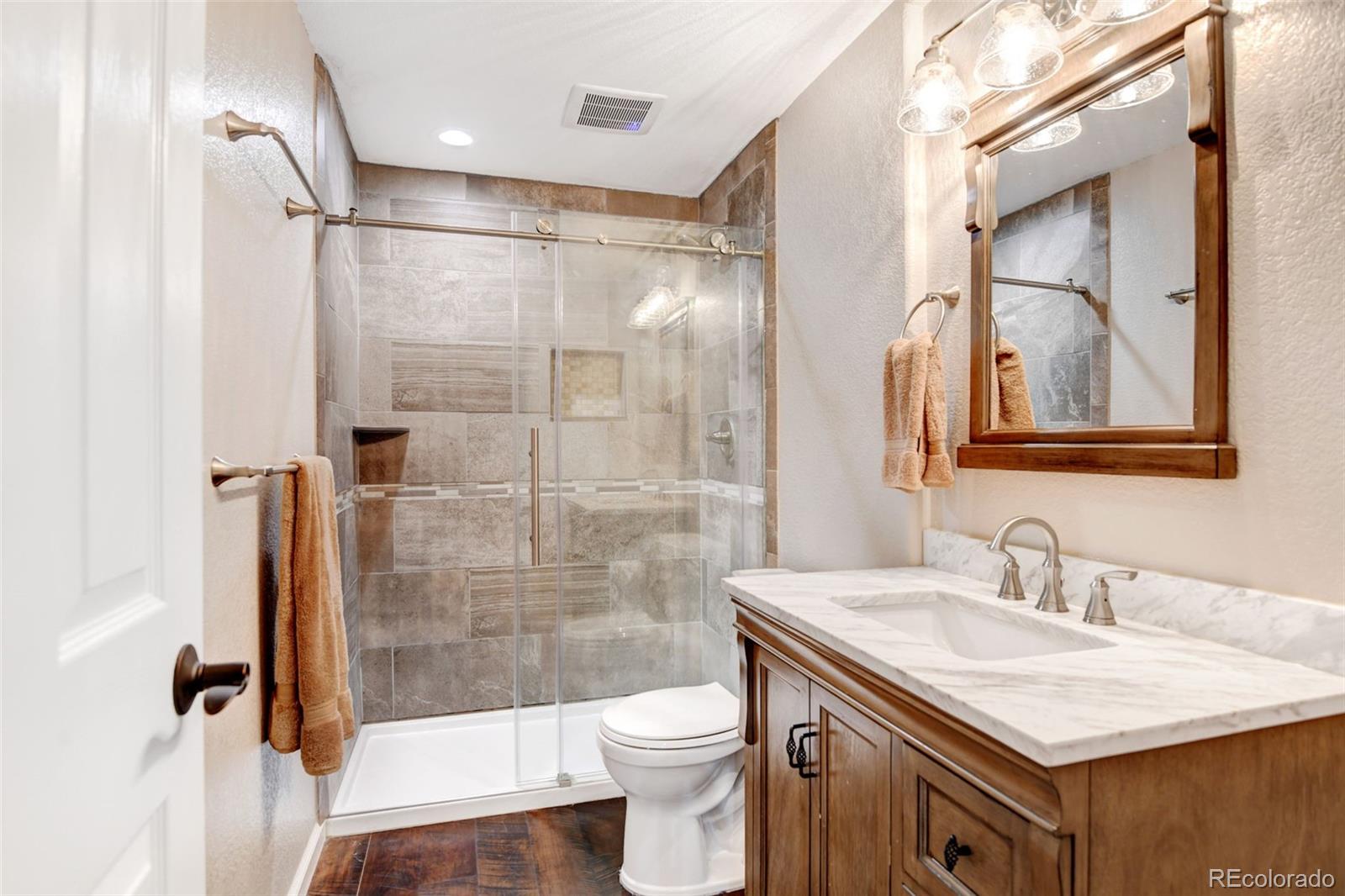 16698 Canby Way, Broomfield, CO 80023, 6 Bedrooms Bedrooms, ,4 BathroomsBathrooms,Residential,For Sale,Canby,REC5505909