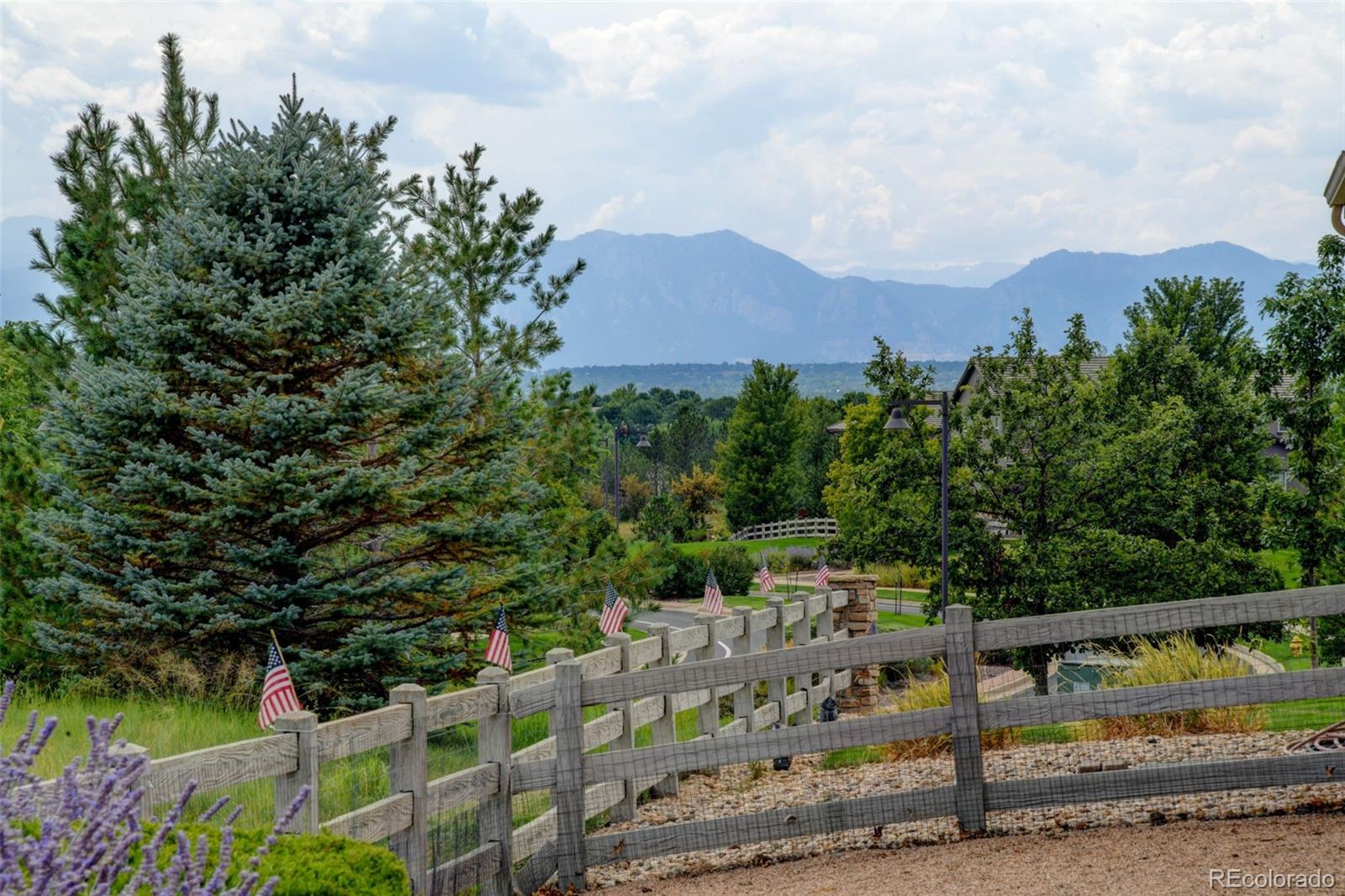 16698 Canby Way, Broomfield, CO 80023, 6 Bedrooms Bedrooms, ,4 BathroomsBathrooms,Residential,For Sale,Canby,REC5505909