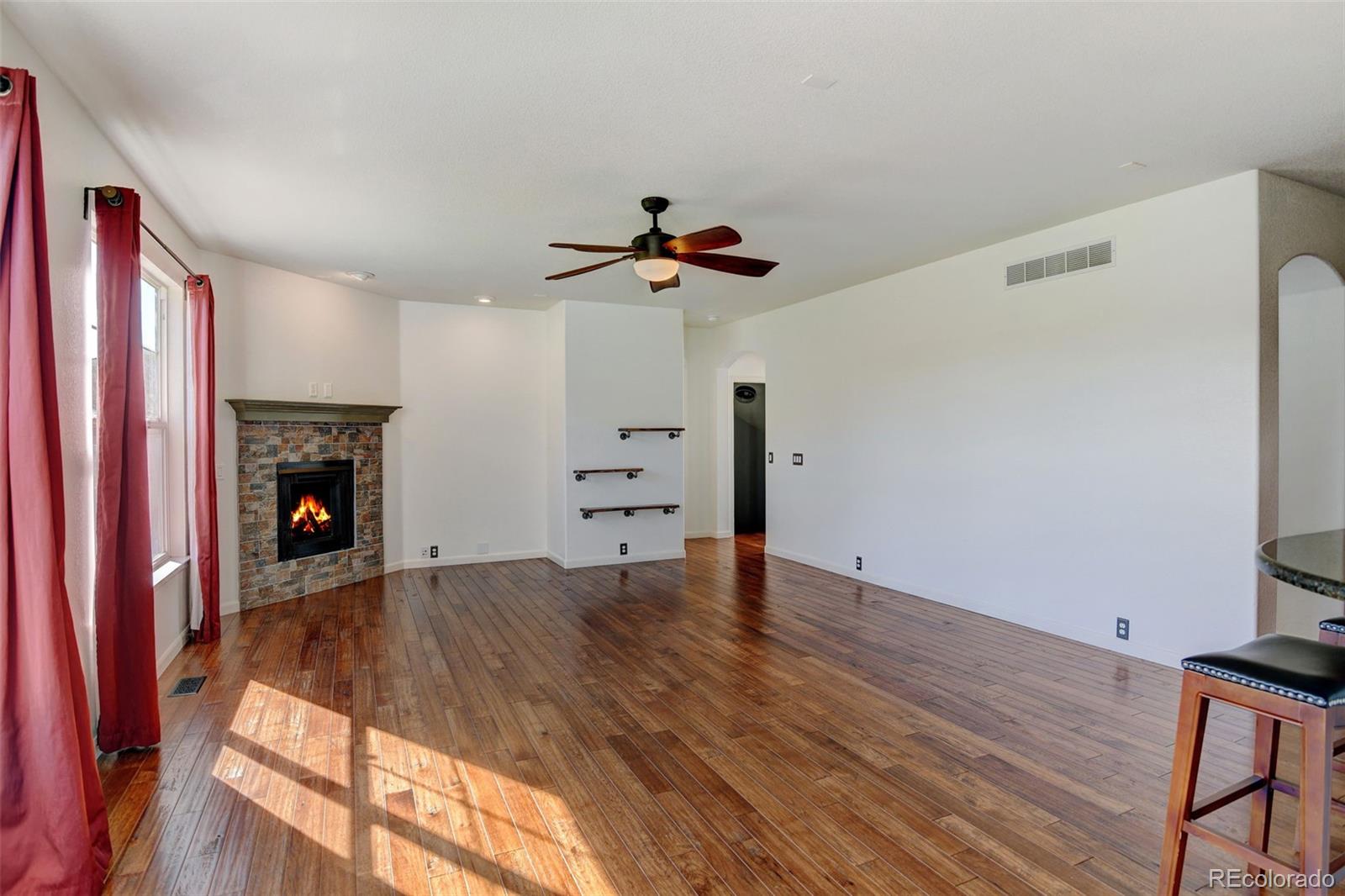 16698 Canby Way, Broomfield, CO 80023, 6 Bedrooms Bedrooms, ,4 BathroomsBathrooms,Residential,For Sale,Canby,REC5505909