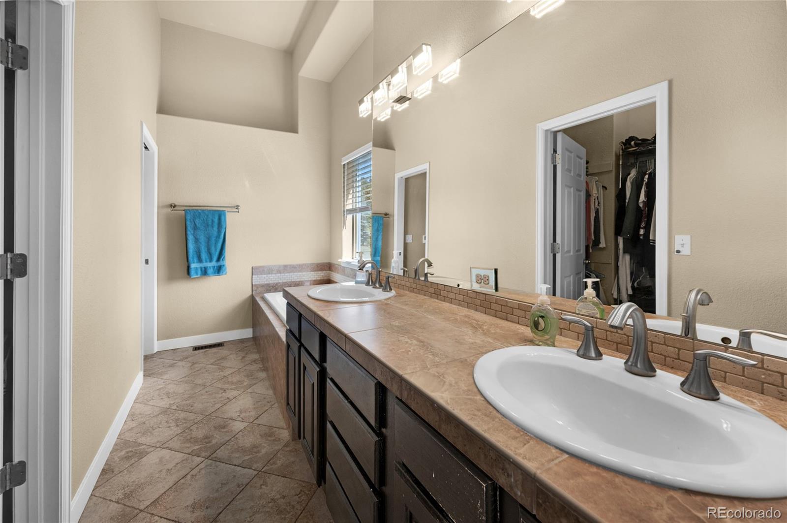 540 Black Bear Trail, Woodland Park, CO 80863, 4 Bedrooms Bedrooms, ,4 BathroomsBathrooms,Residential,For Sale,Black Bear,REC3677873