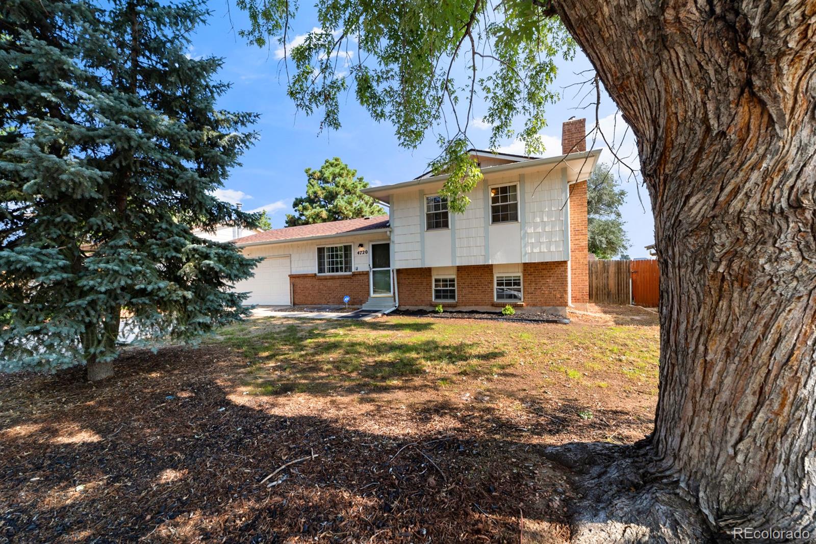 4720 Endicott Drive, Colorado Springs, CO 80916, 4 Bedrooms Bedrooms, ,2 BathroomsBathrooms,Residential,For Sale,Endicott,REC3702347