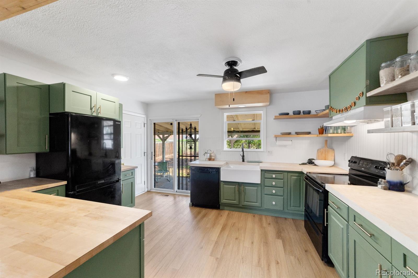 4720 Endicott Drive, Colorado Springs, CO 80916, 4 Bedrooms Bedrooms, ,2 BathroomsBathrooms,Residential,For Sale,Endicott,REC3702347